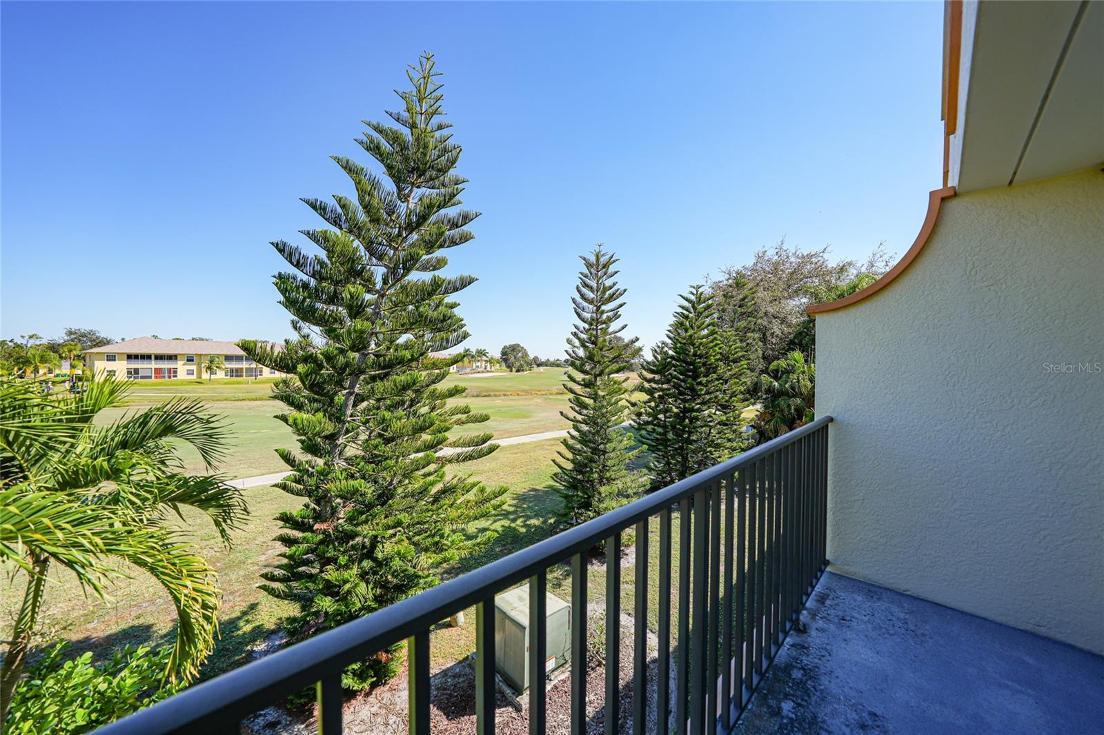 Image 26 of 49 For 1246 Rio De Janeiro Avenue 505