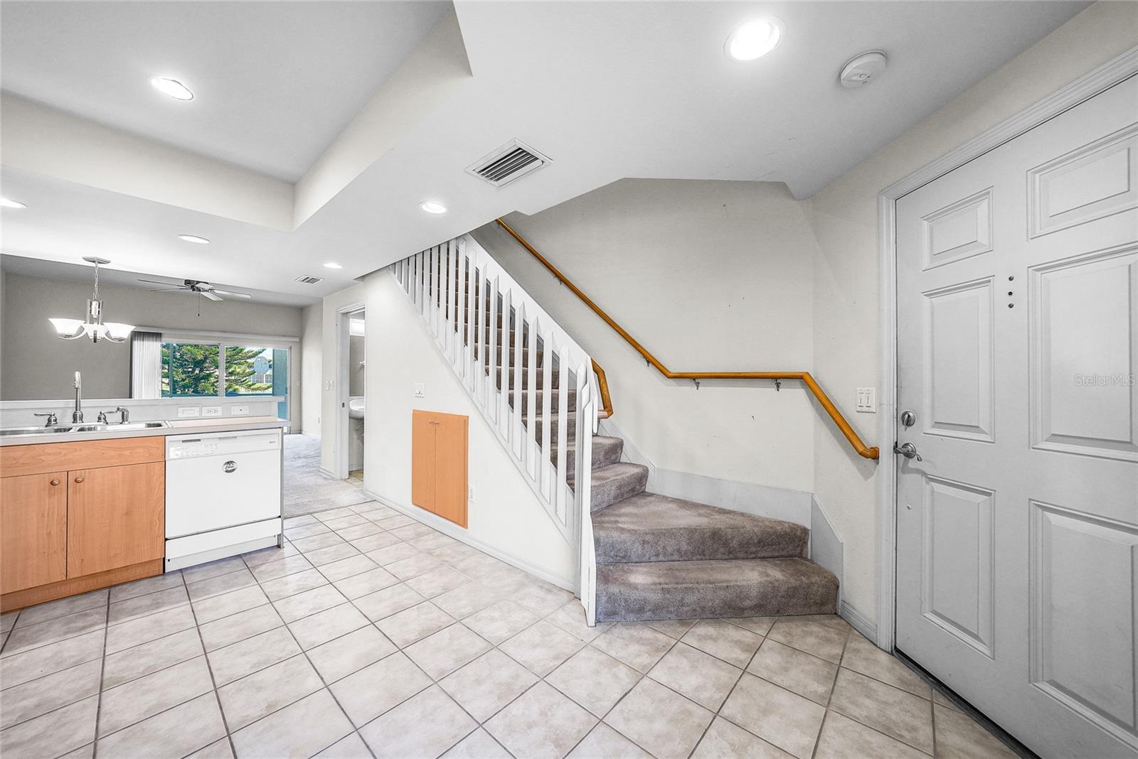 Image 7 of 49 For 1246 Rio De Janeiro Avenue 505