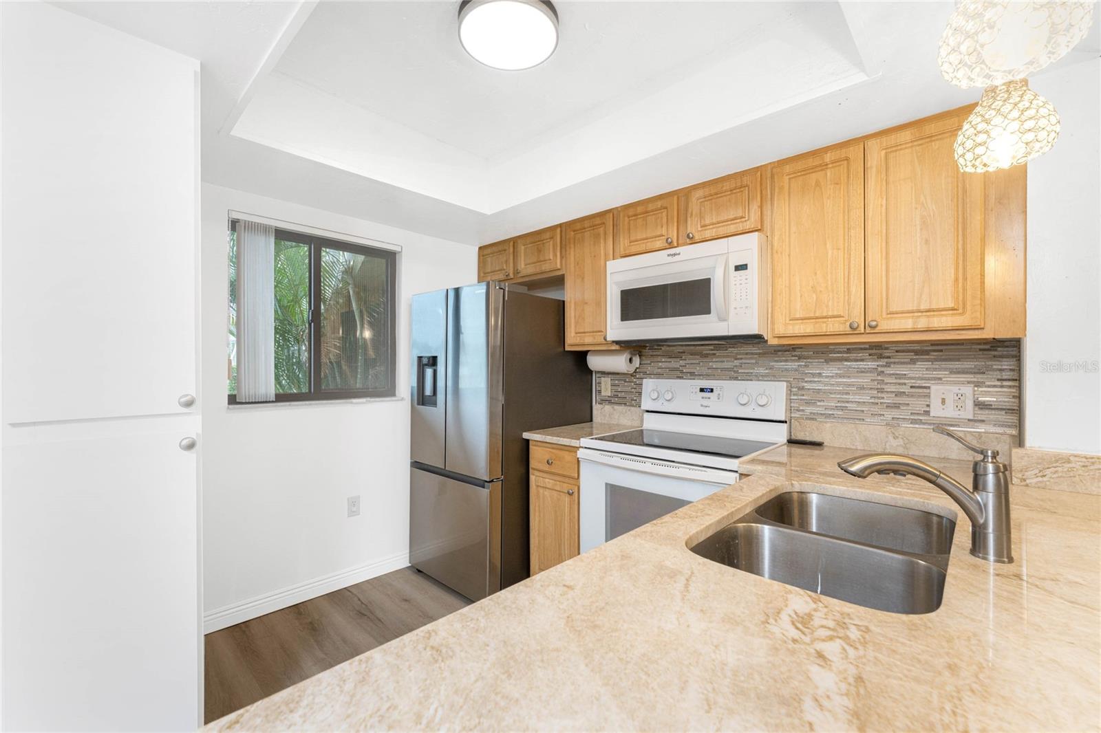 Image 14 of 55 For 25225 Rampart Boulevard 1602