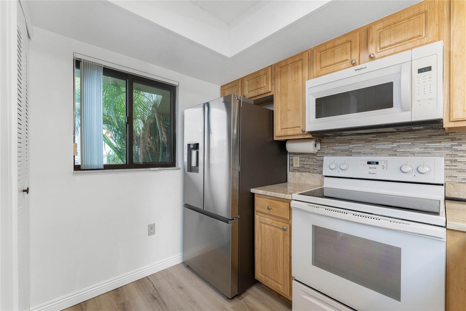 Image 18 of 55 For 25225 Rampart Boulevard 1602