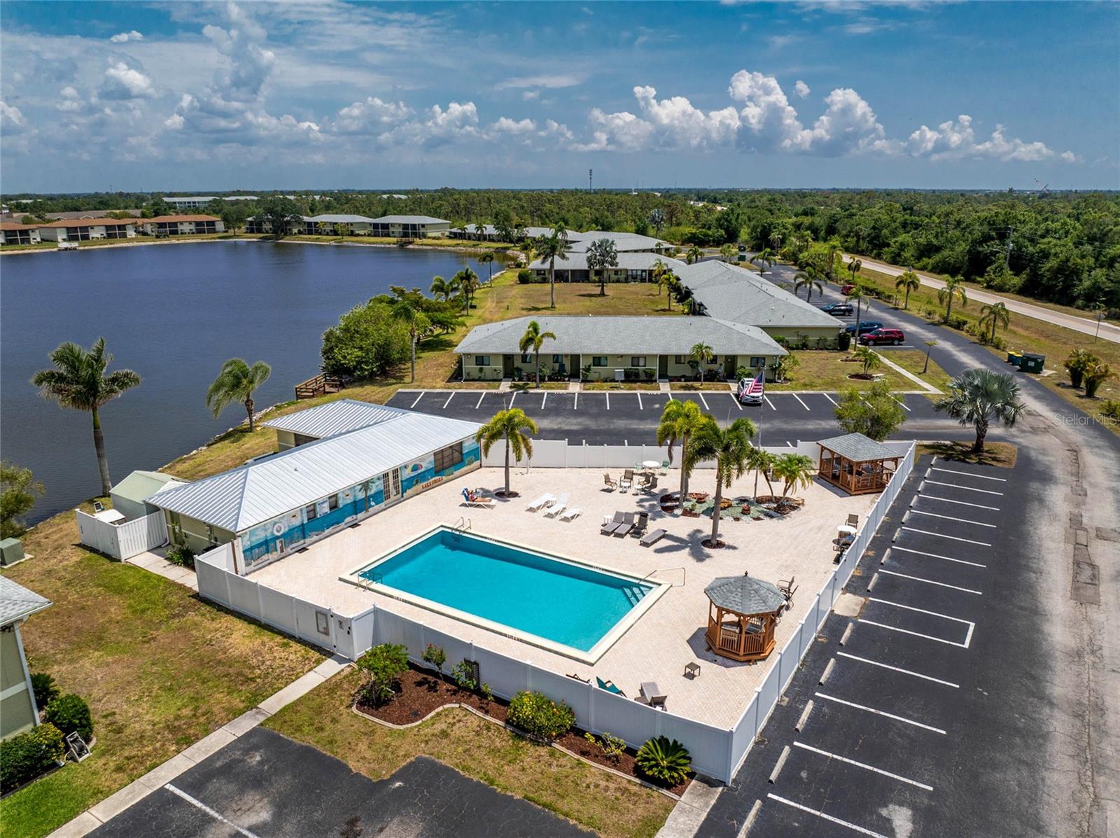 Image 42 of 55 For 25225 Rampart Boulevard 1602