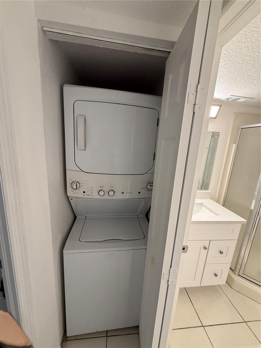 Image 9 of 17 For 25050 Sandhill Boulevard A1