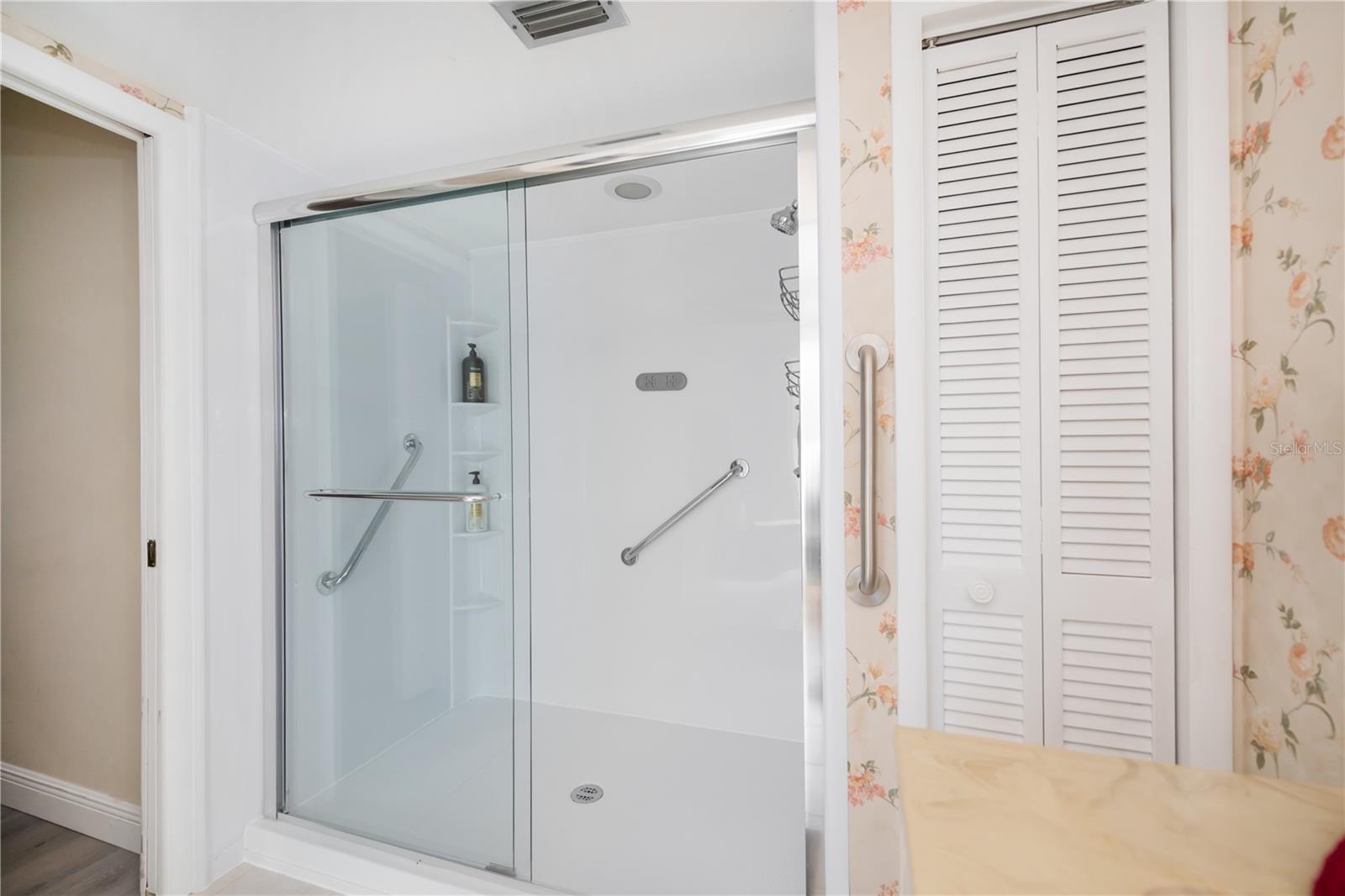 Image 36 of 77 For 69 Sabal Drive