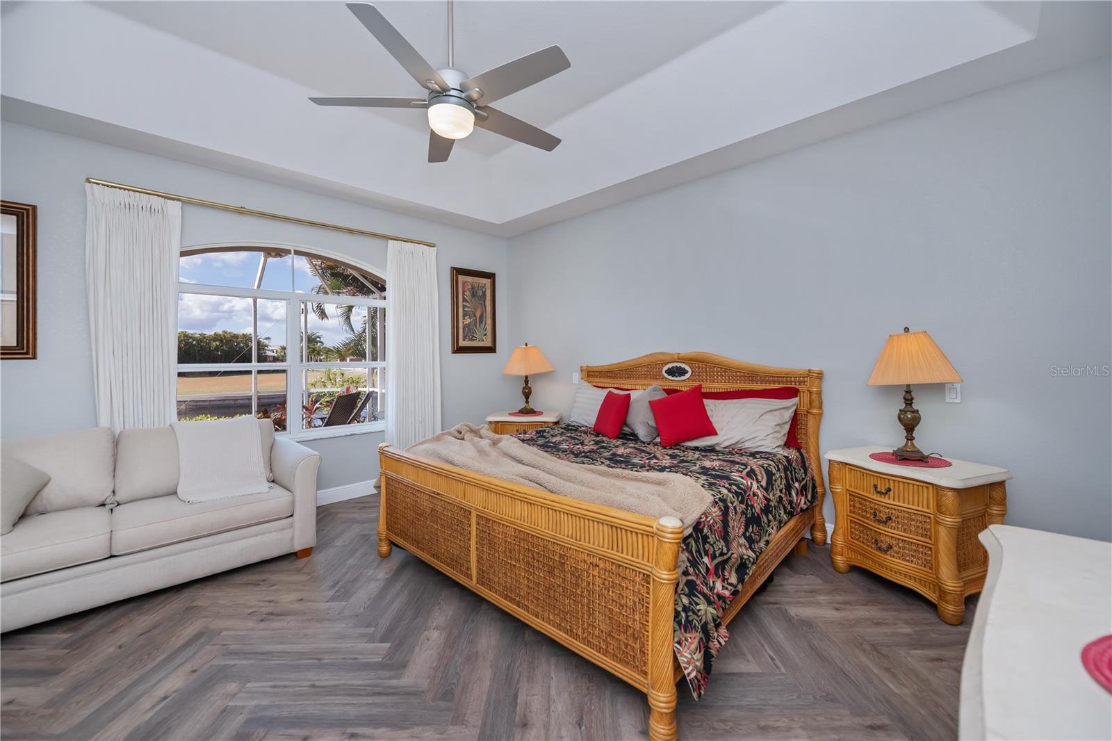 Image 36 of 86 For 3529 Whippoorwill Boulevard