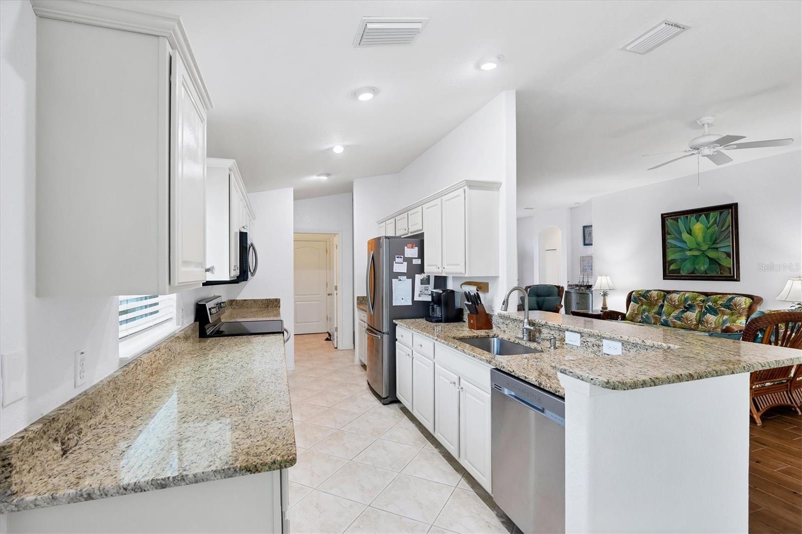 Image 12 of 56 For 2137 Boxwood Street