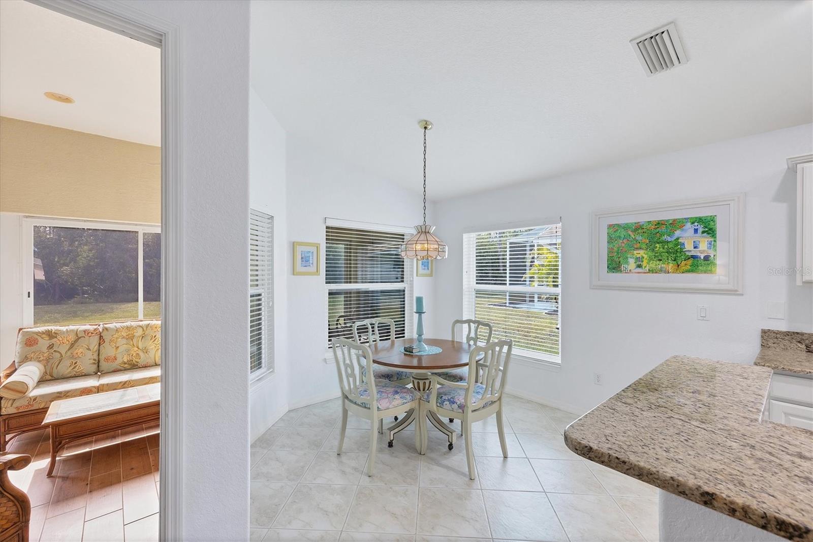 Image 15 of 56 For 2137 Boxwood Street