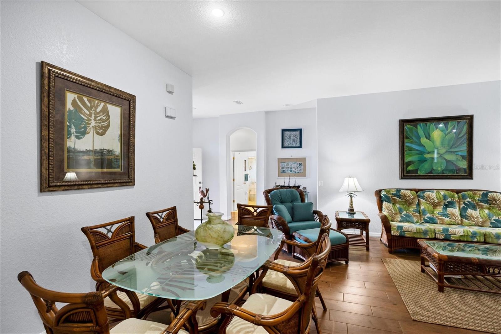 Image 18 of 56 For 2137 Boxwood Street