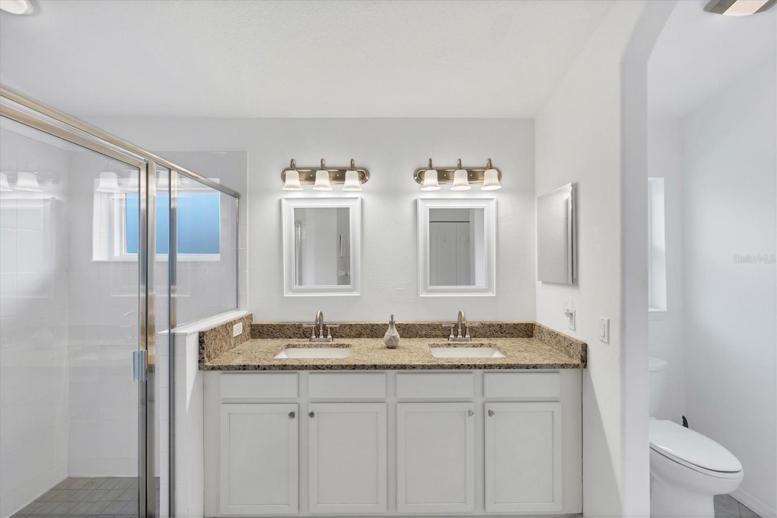 Image 22 of 56 For 2137 Boxwood Street