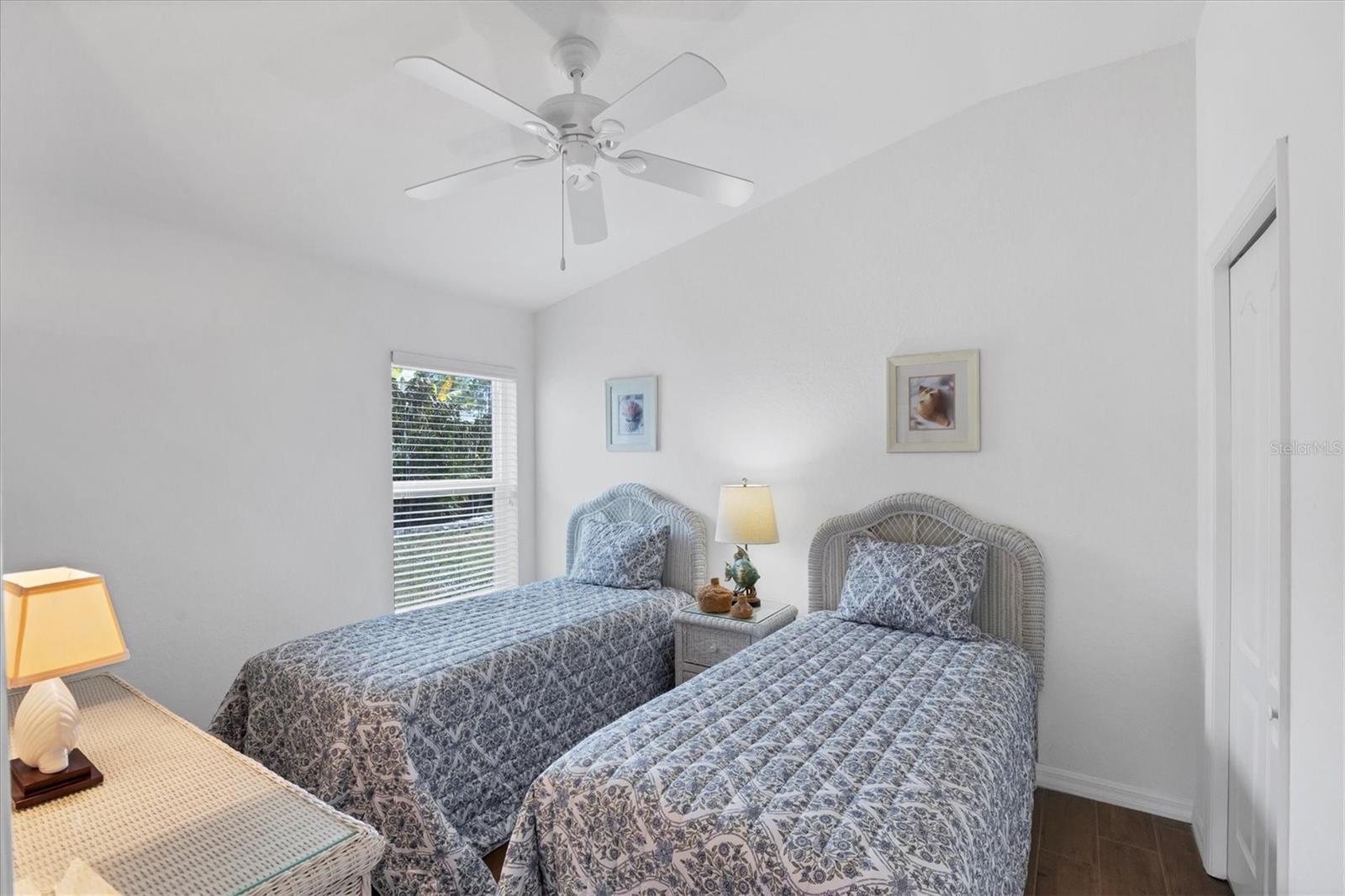 Image 27 of 56 For 2137 Boxwood Street