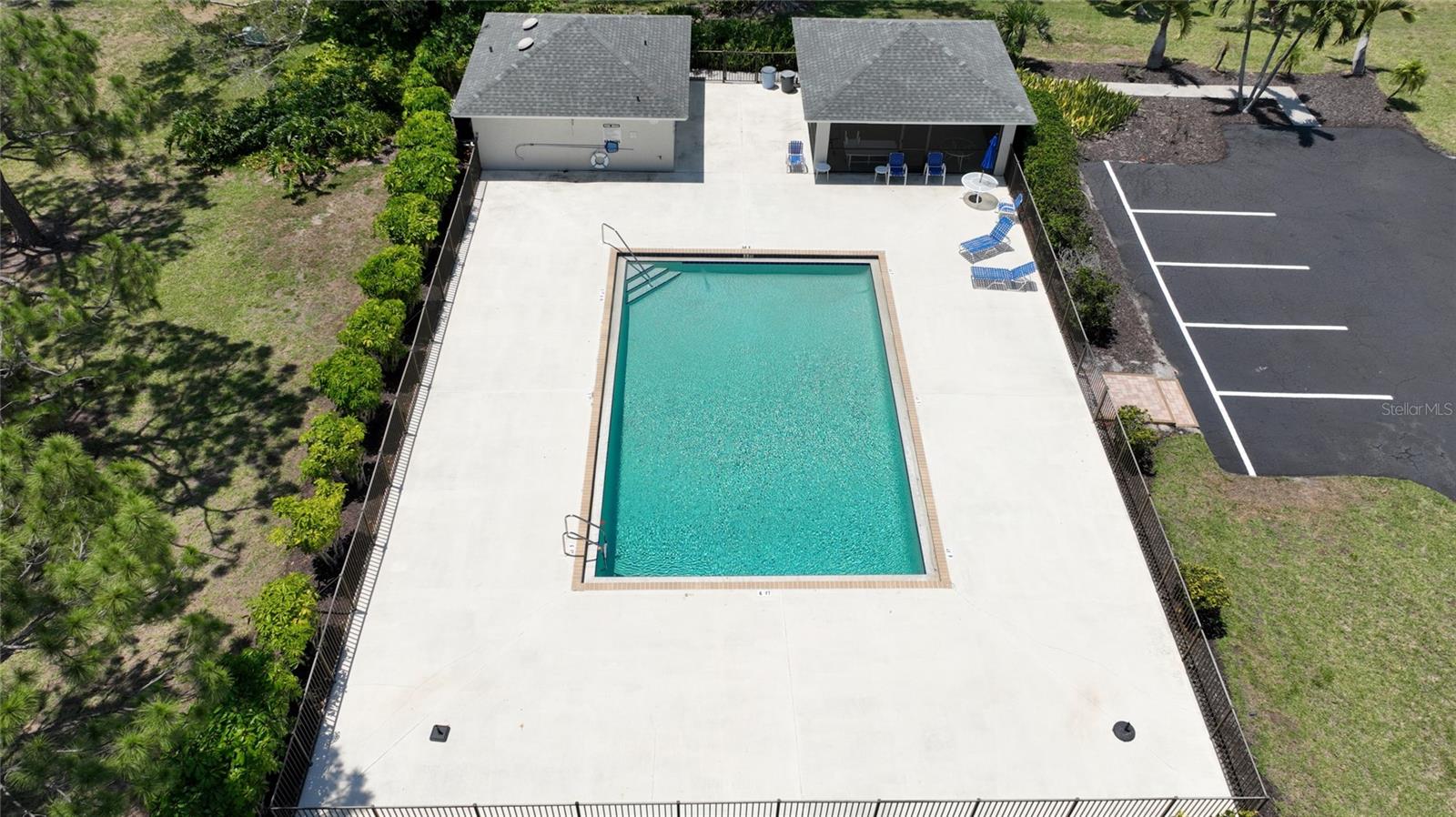 Image 39 of 43 For 3001 Matecumbe Key Road 2