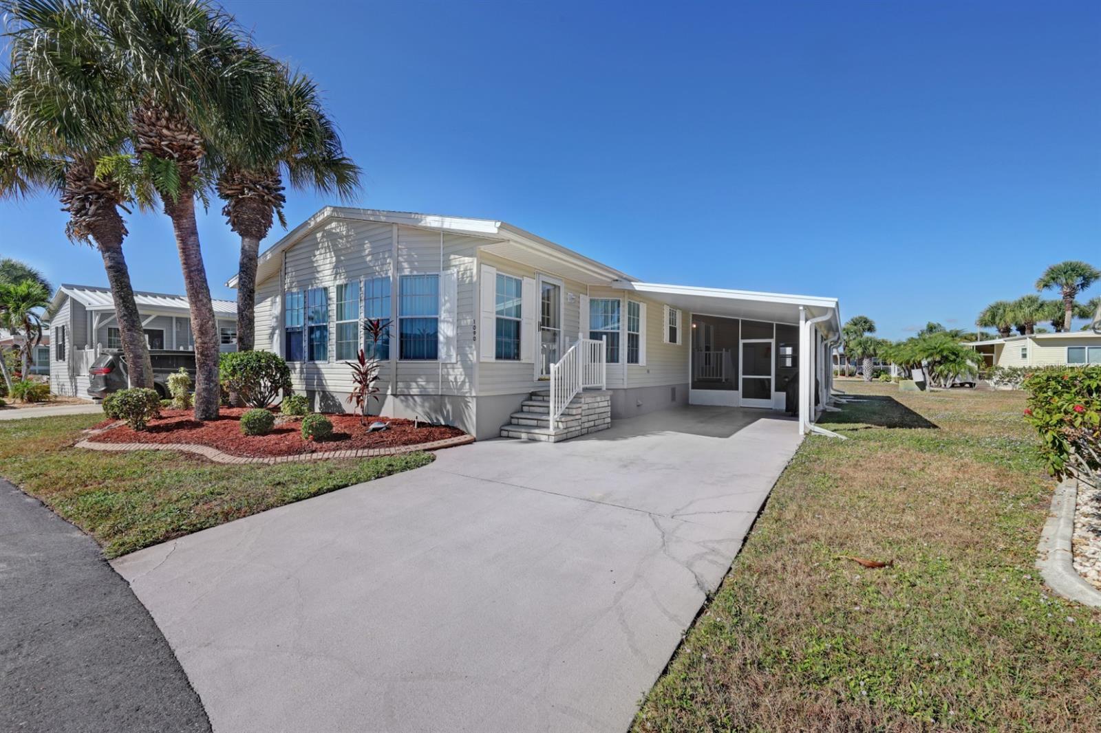 Image 33 of 85 For 2100 Kings Highway 1090