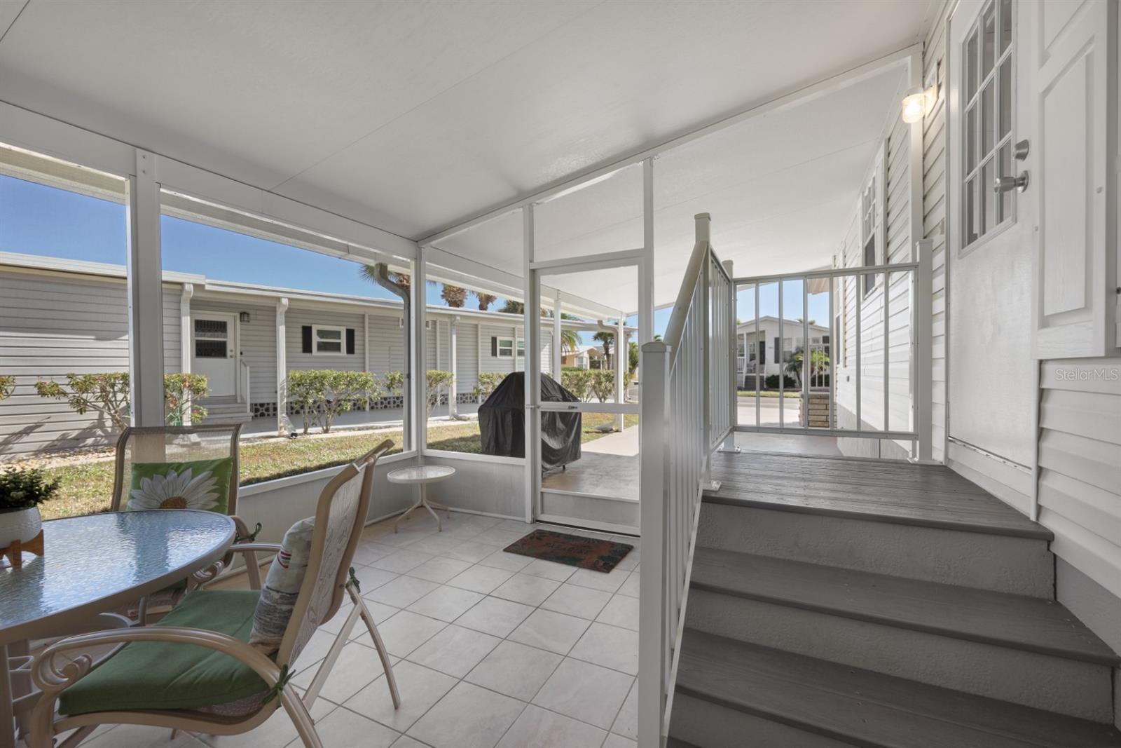 Image 8 of 85 For 2100 Kings Highway 1090