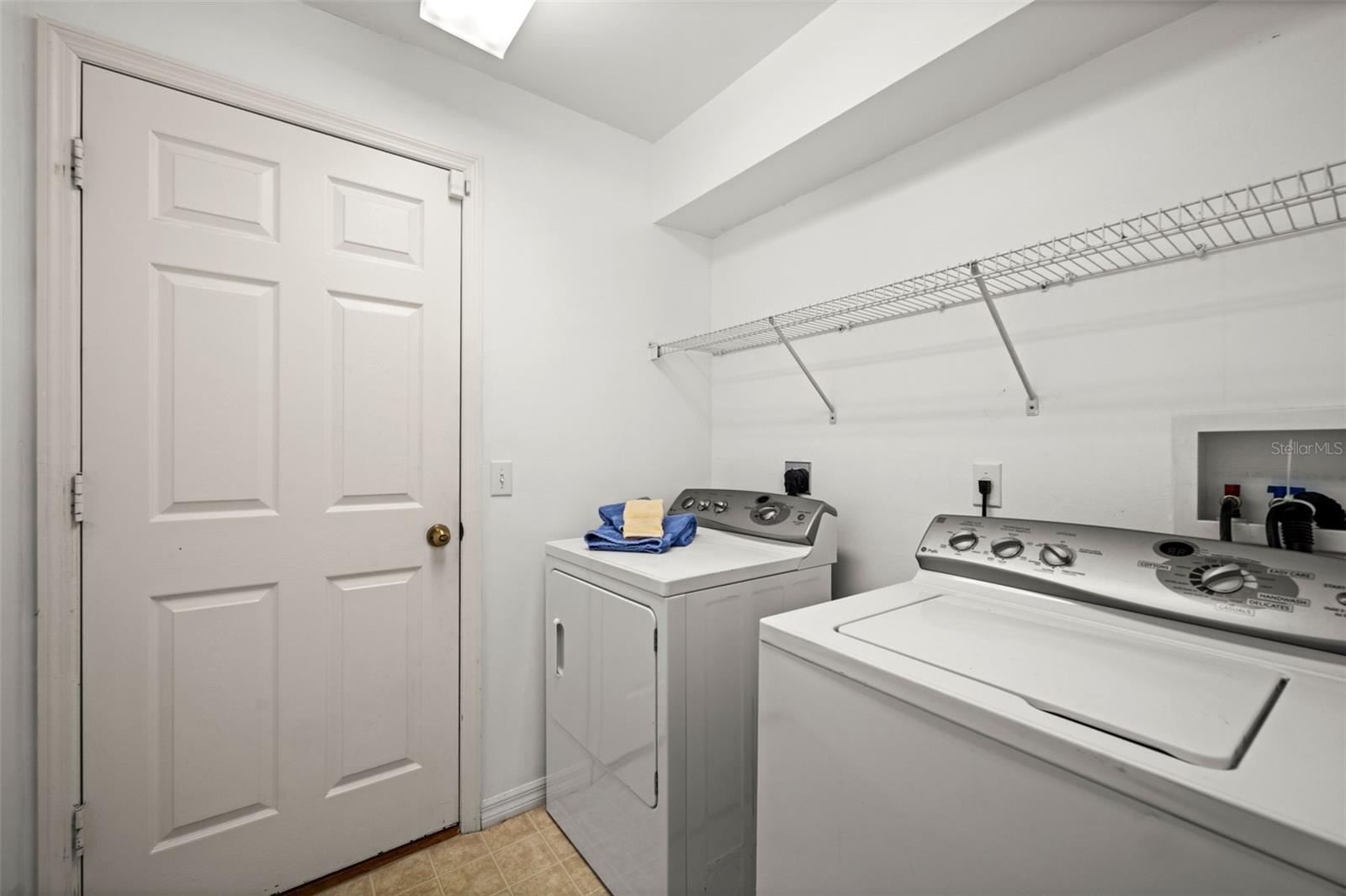 Image 23 of 37 For 121 11th Terrace