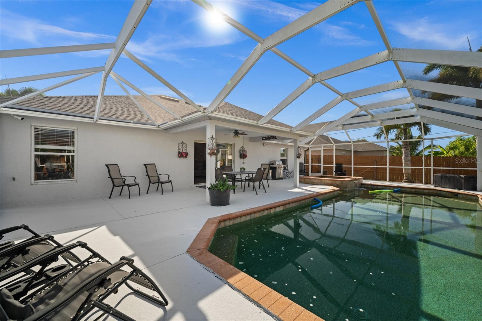 Image 30 of 37 For 121 11th Terrace