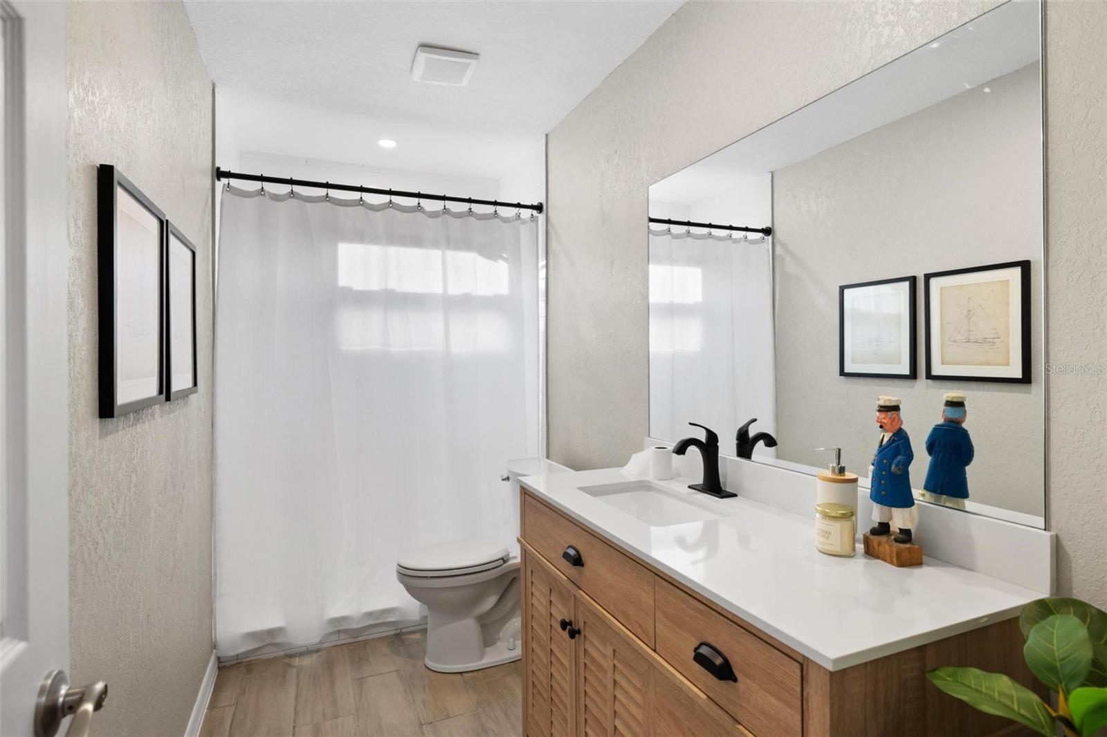 Image 35 of 62 For 1940 Pennsylvania Avenue