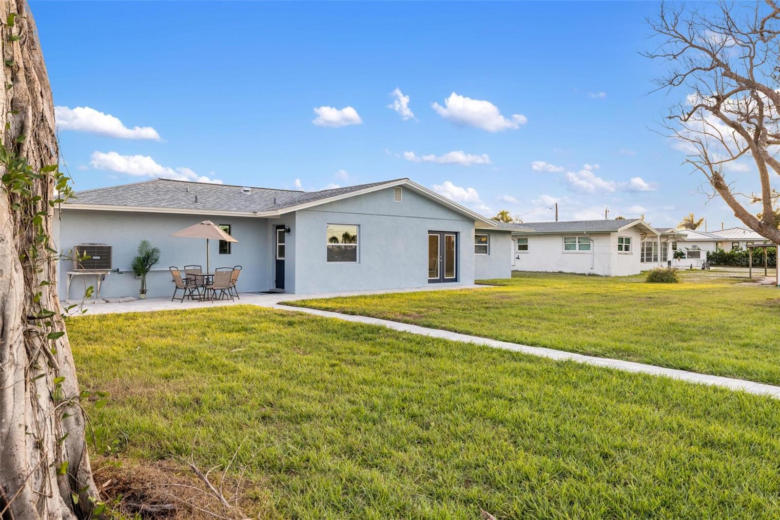 Image 40 of 62 For 1940 Pennsylvania Avenue