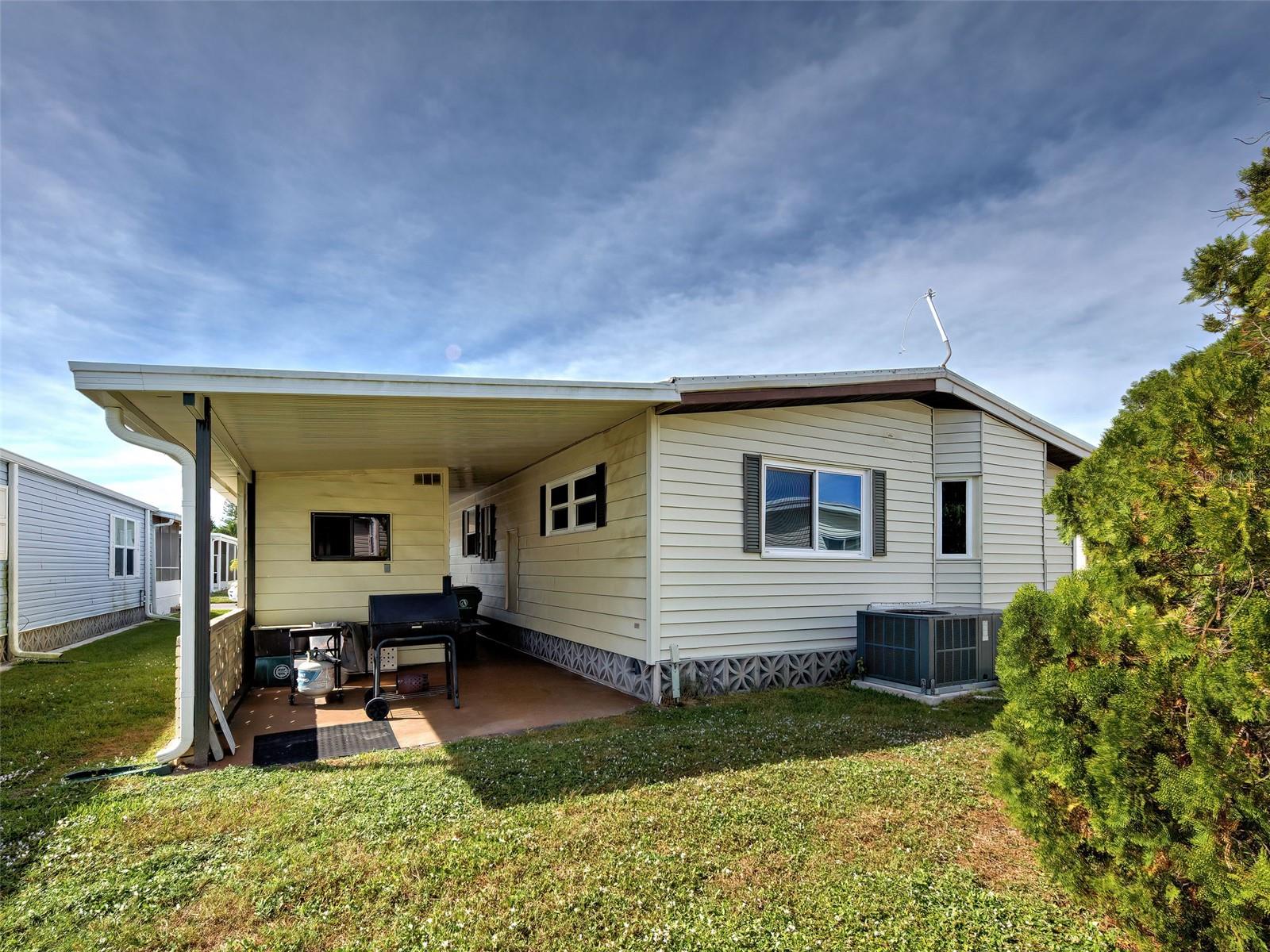 Image 6 of 23 For 2100 Kings Highway 1067