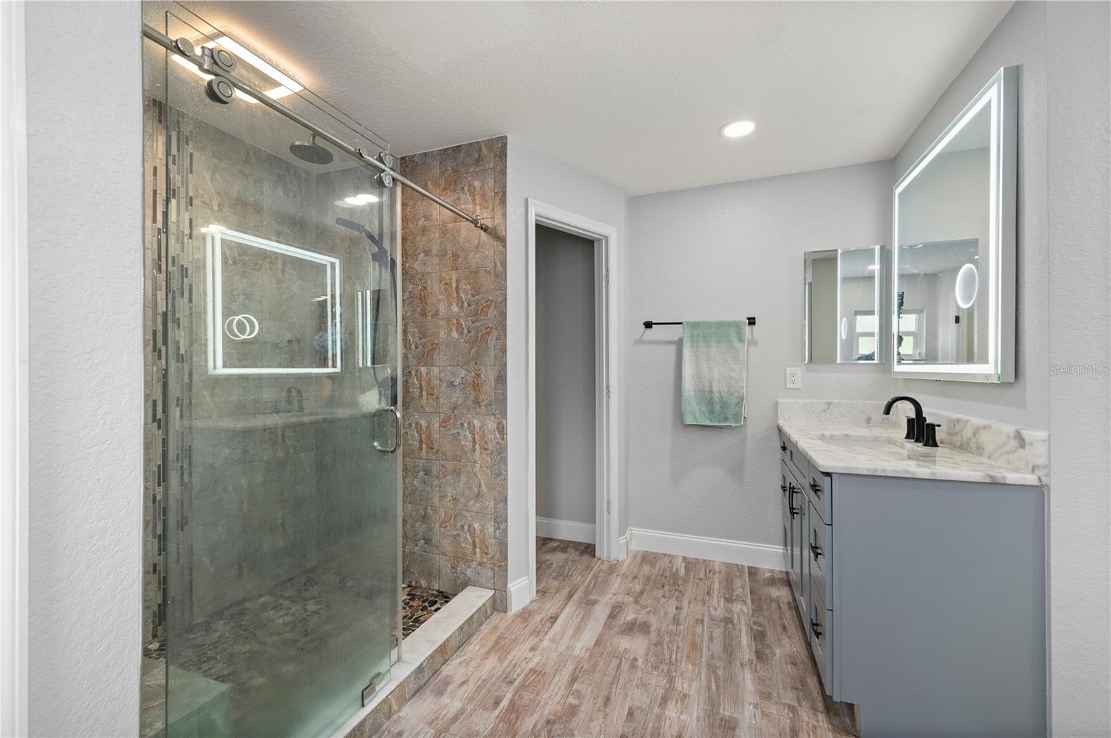 Image 31 of 62 For 5250 Sunnyvale Road