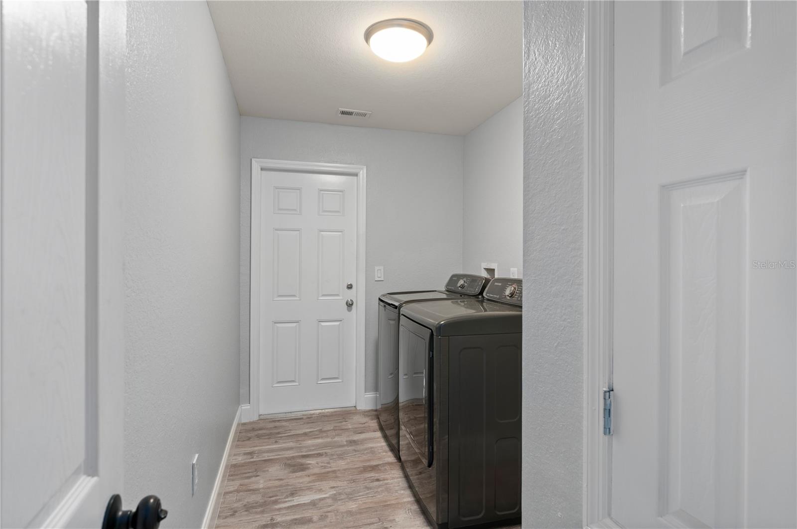 Image 39 of 62 For 5250 Sunnyvale Road