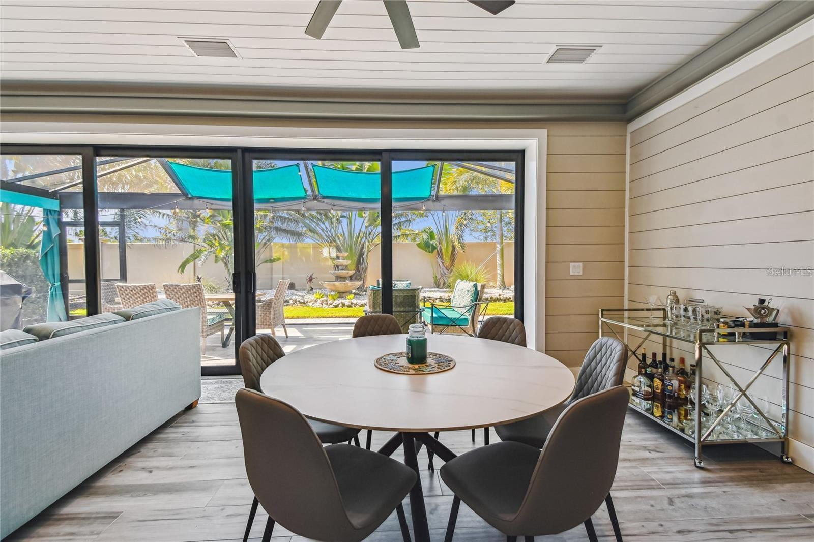 Image 15 of 63 For 8588 Sand Crane Circle