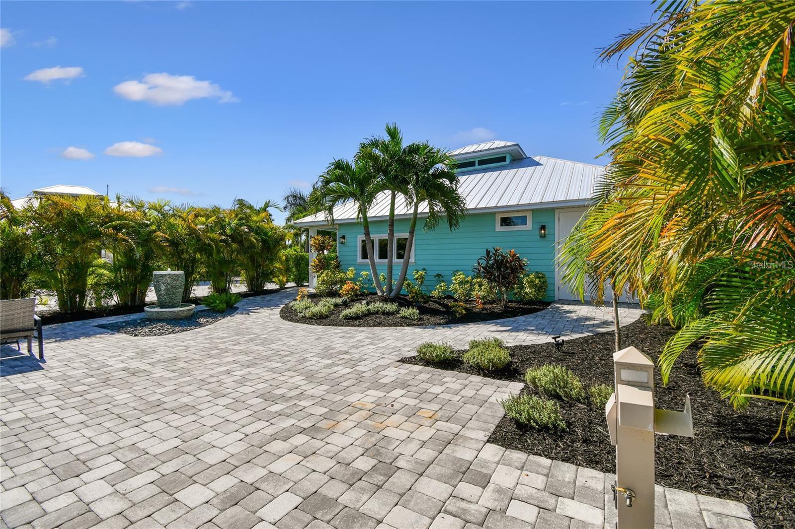 Image 28 of 63 For 8588 Sand Crane Circle