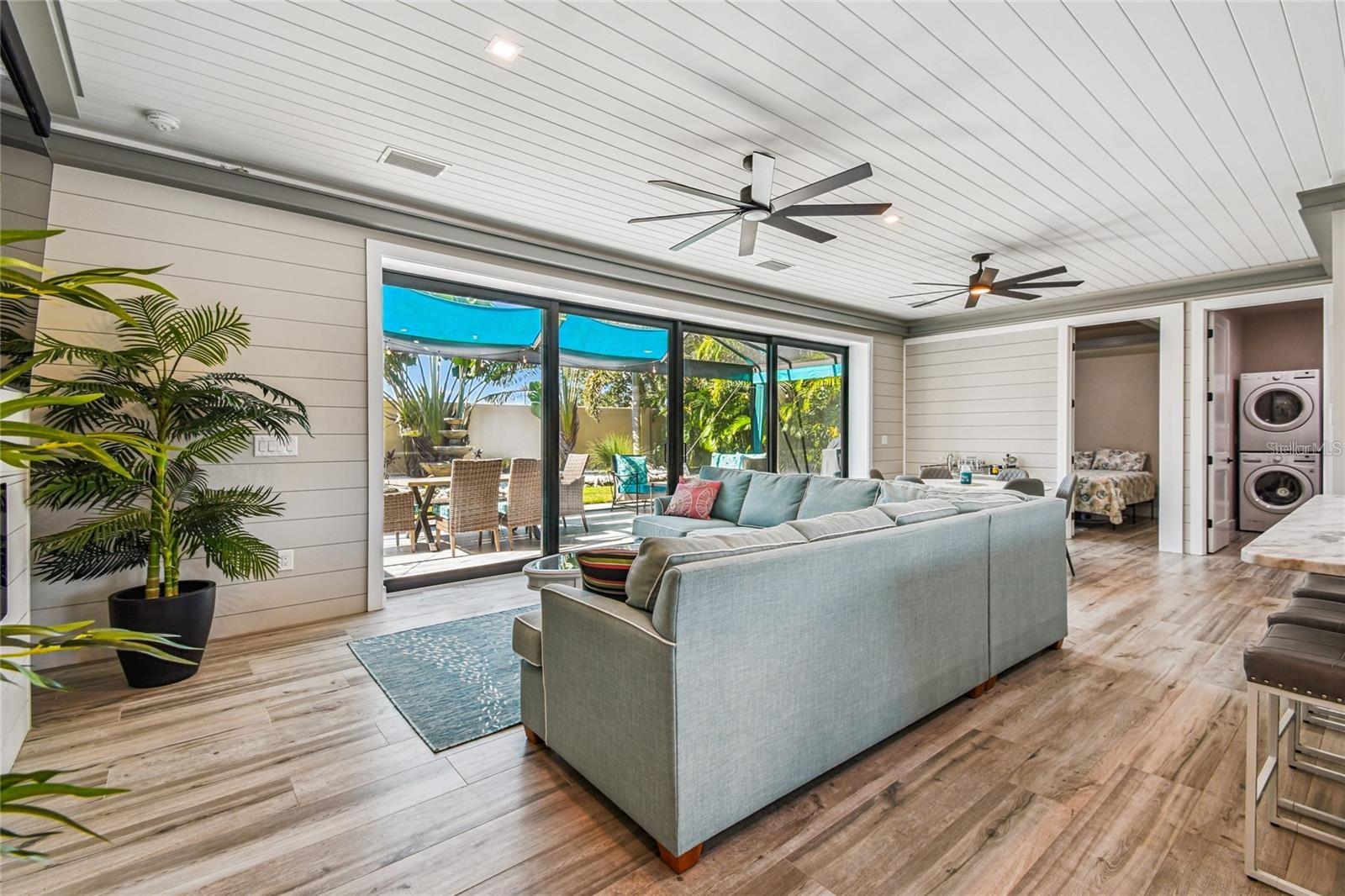 Image 6 of 63 For 8588 Sand Crane Circle