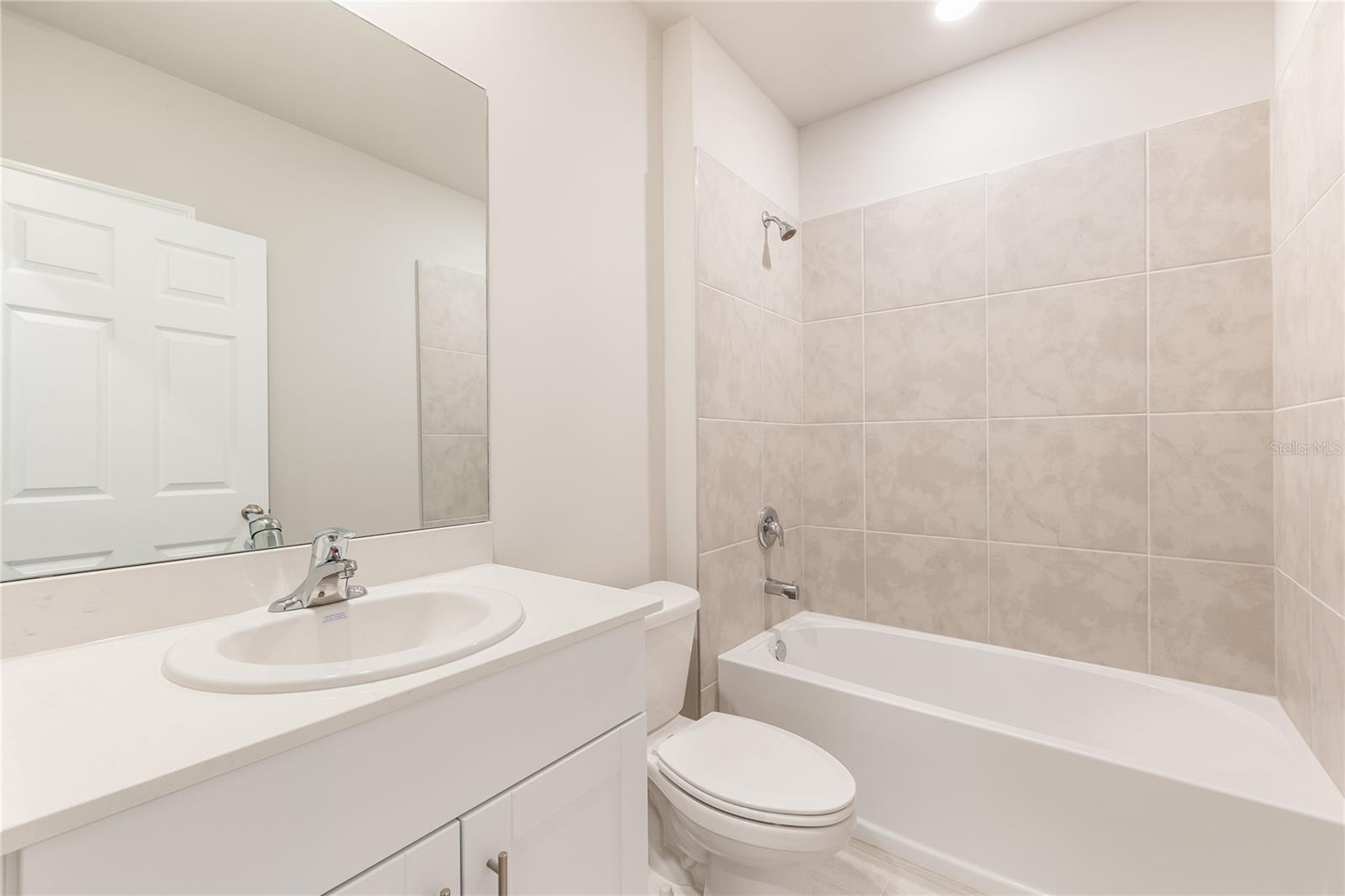 Image 16 of 21 For 9504 Turtle Grass Circle