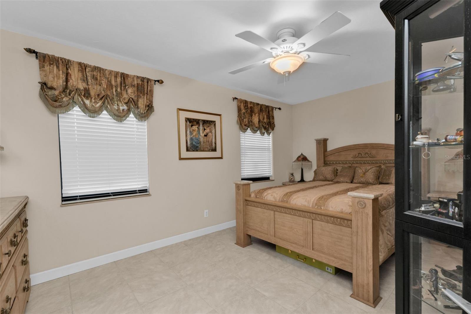 Image 25 of 76 For 24581 Nova Lane