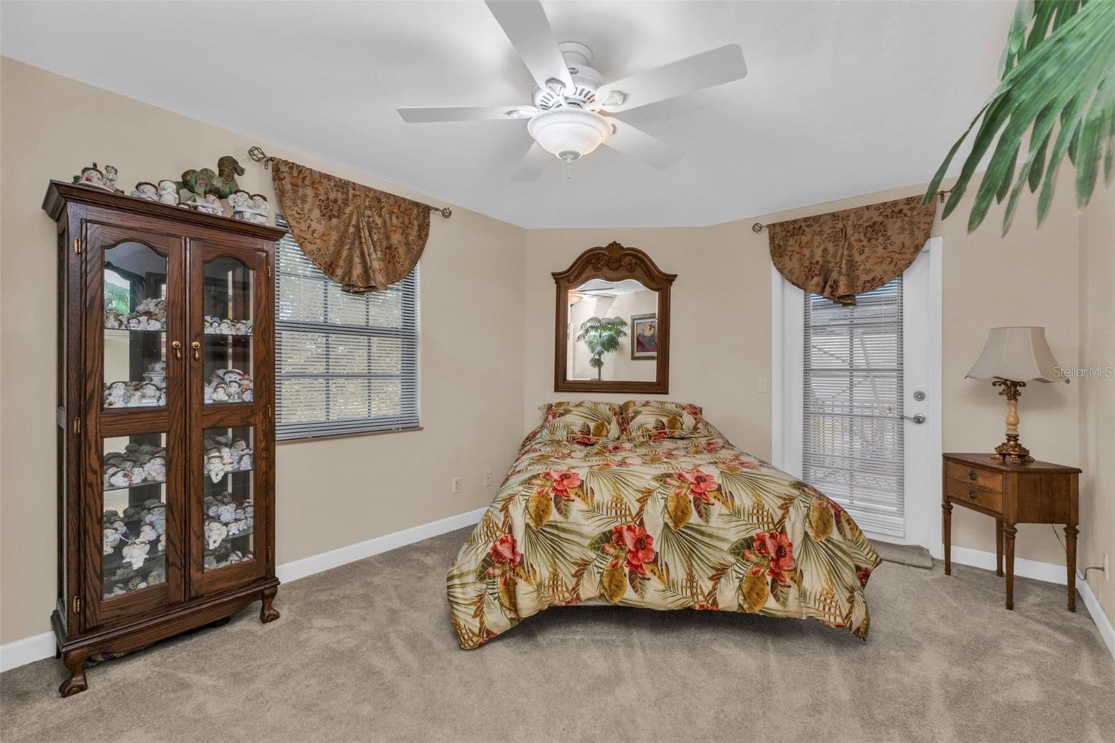 Image 27 of 76 For 24581 Nova Lane