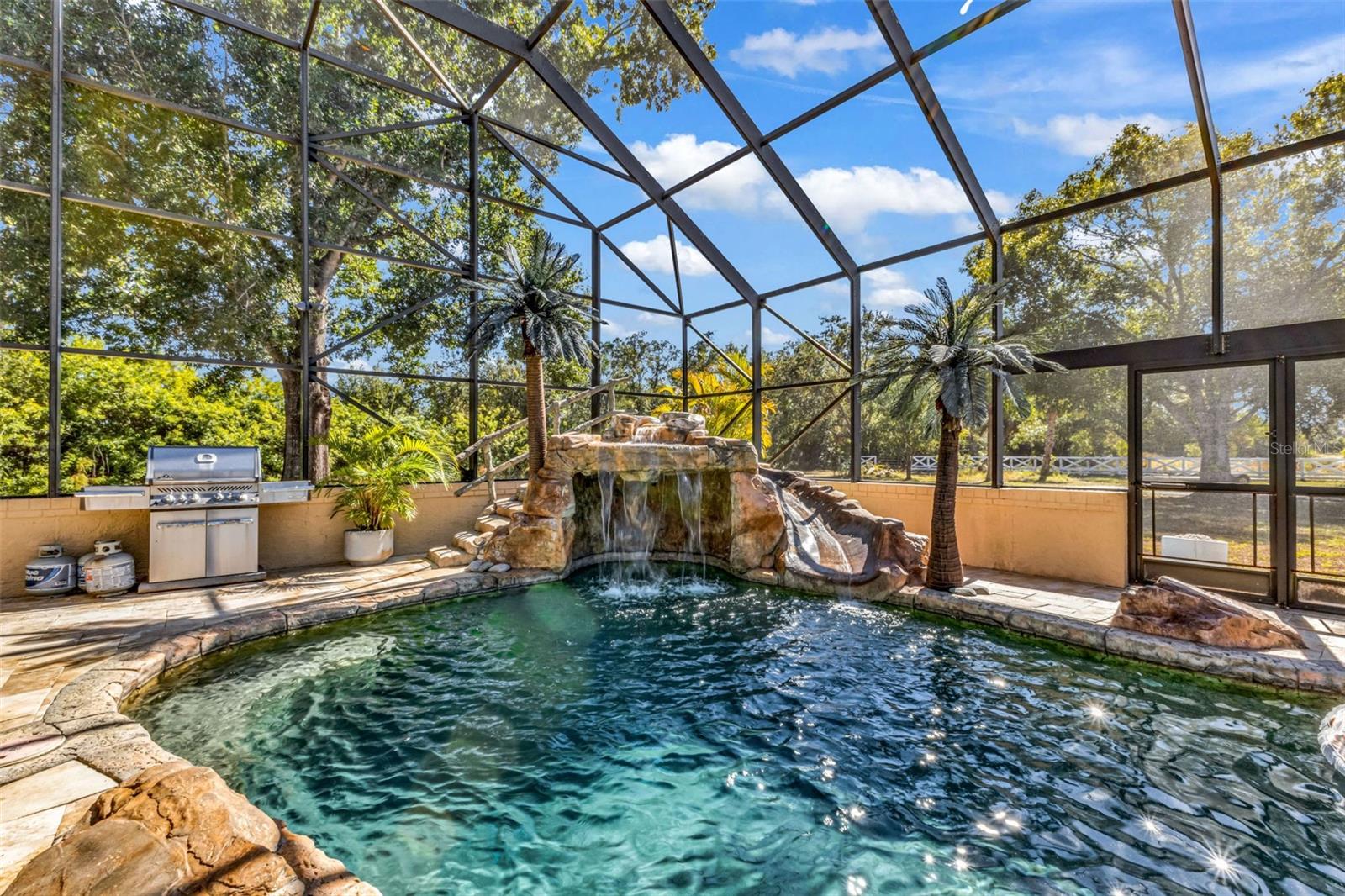 Image 35 of 76 For 24581 Nova Lane