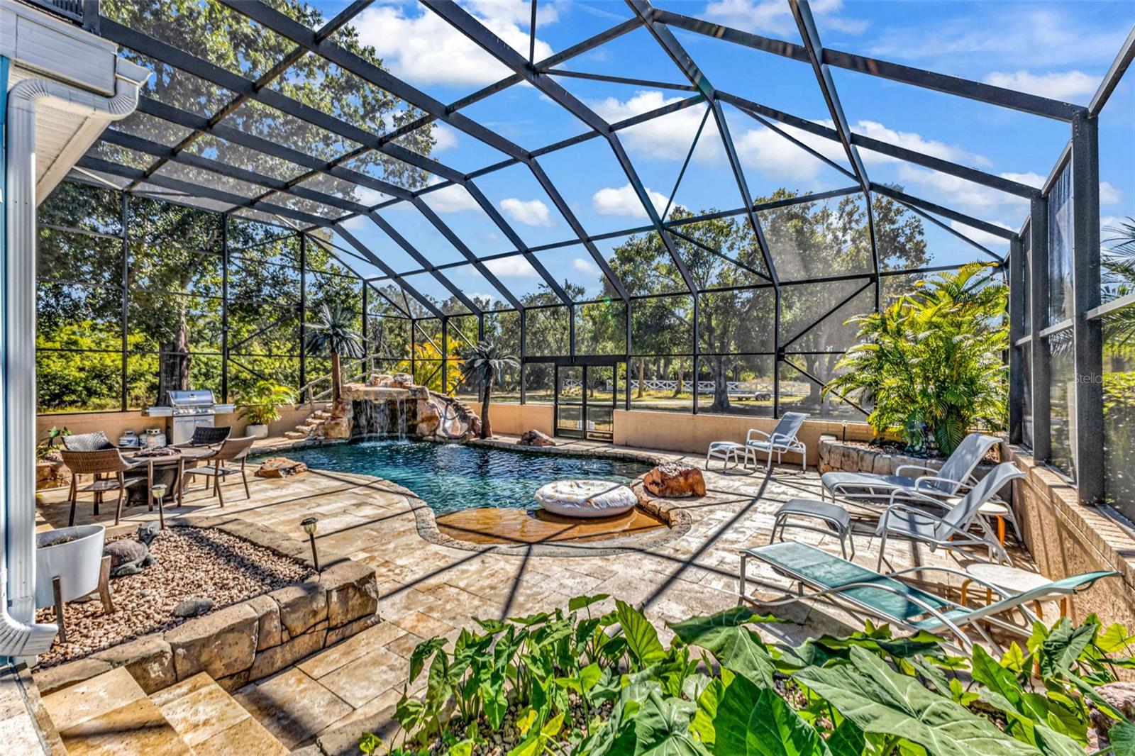 Image 41 of 76 For 24581 Nova Lane