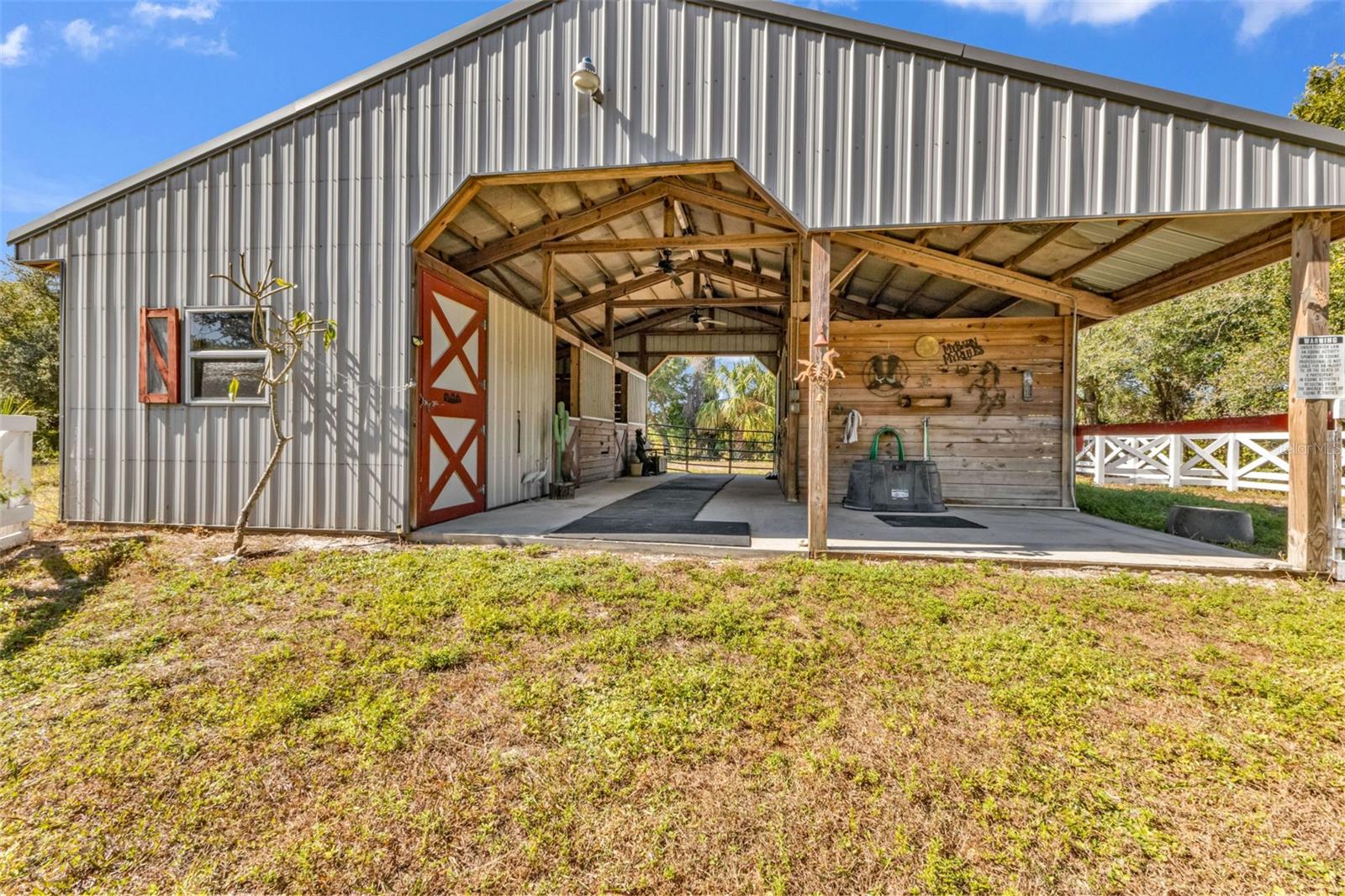 Image 43 of 76 For 24581 Nova Lane