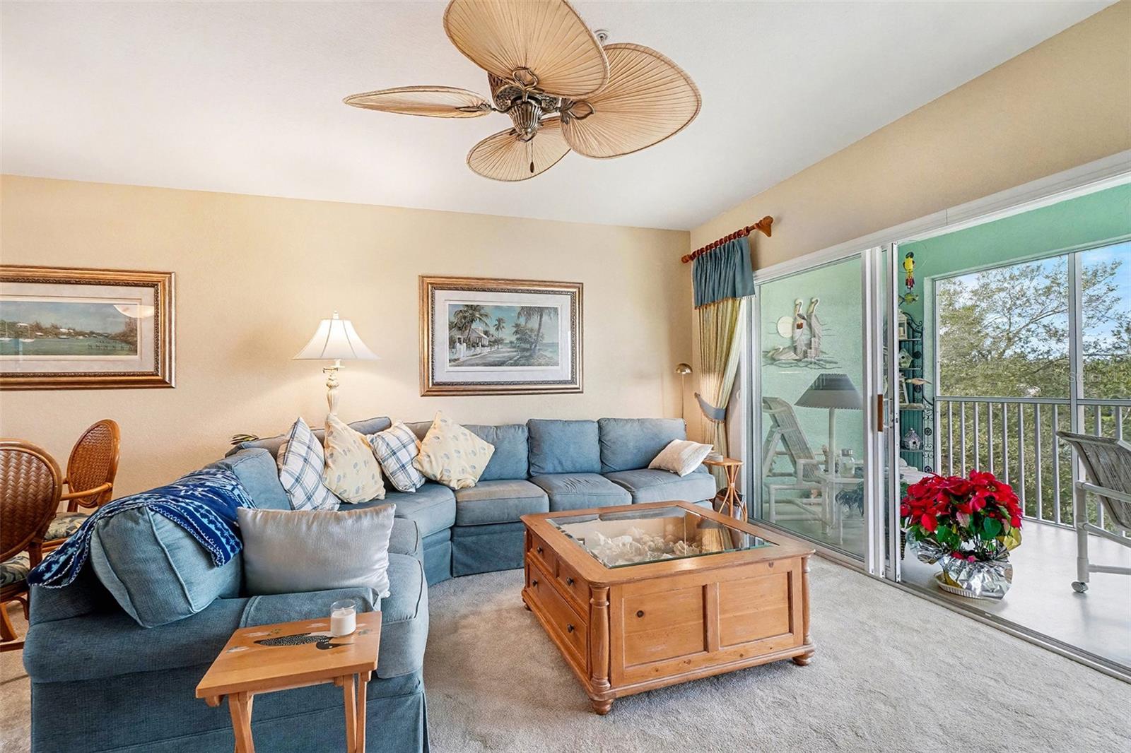 Image 11 of 52 For 19375 Water Oak Drive 303