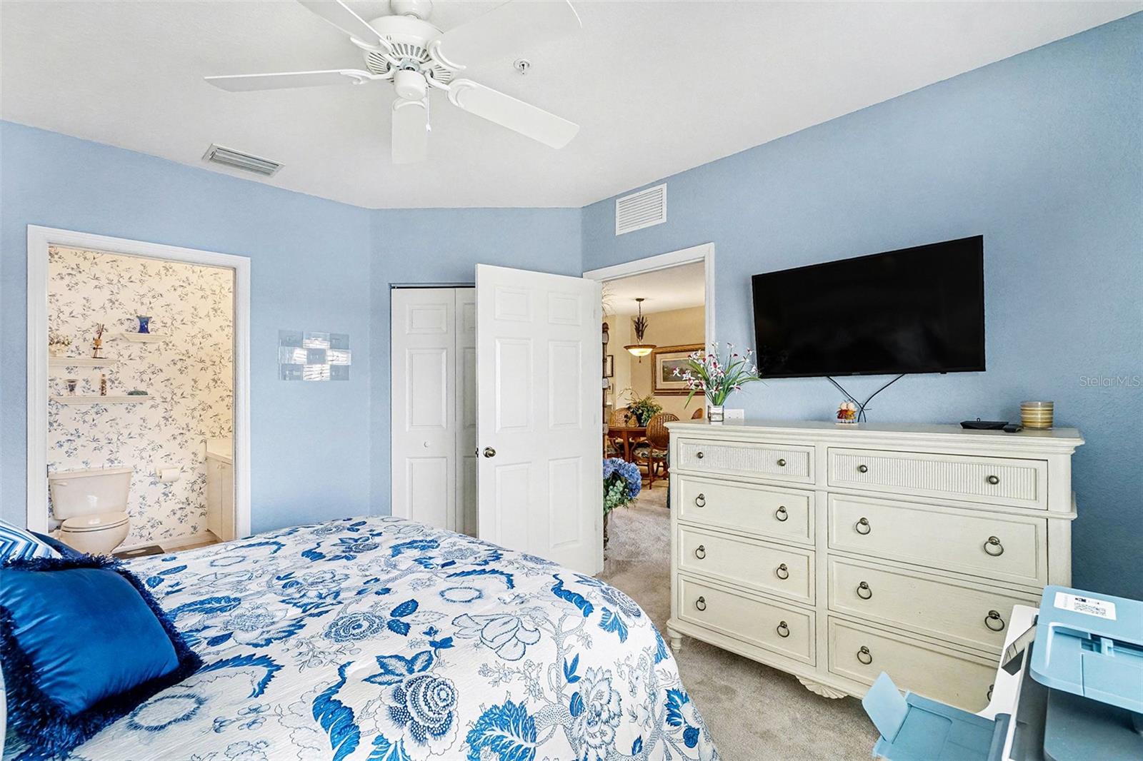 Image 15 of 52 For 19375 Water Oak Drive 303