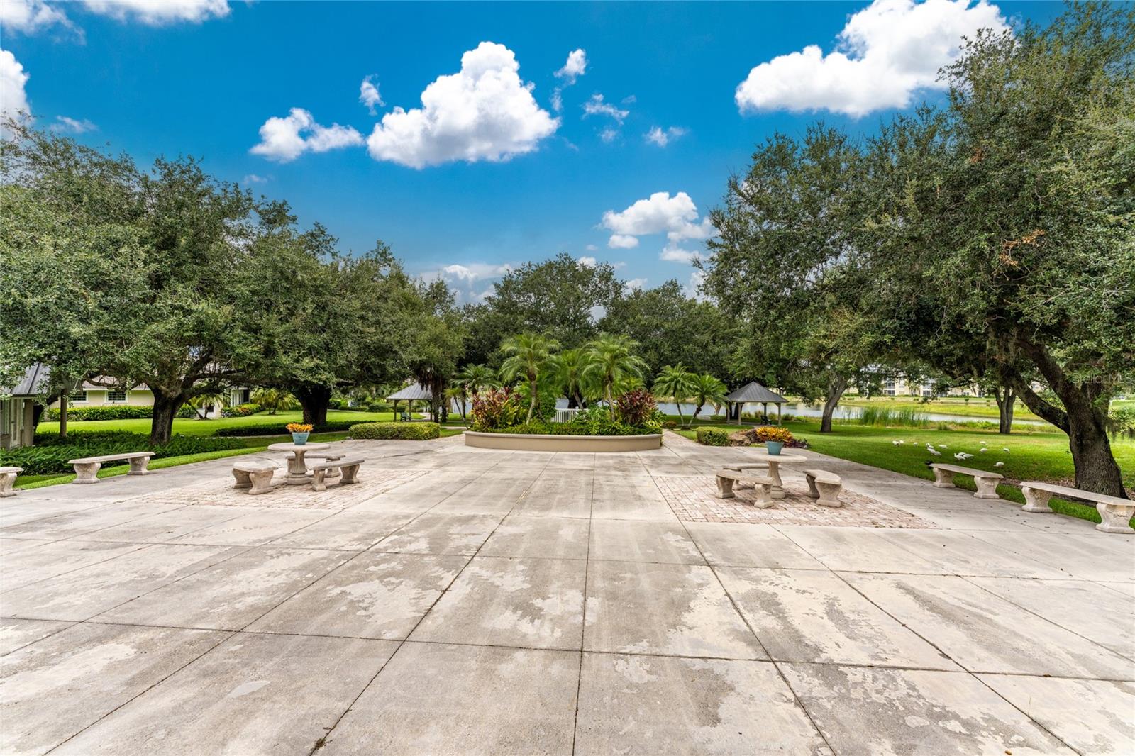 Image 44 of 52 For 19375 Water Oak Drive 303