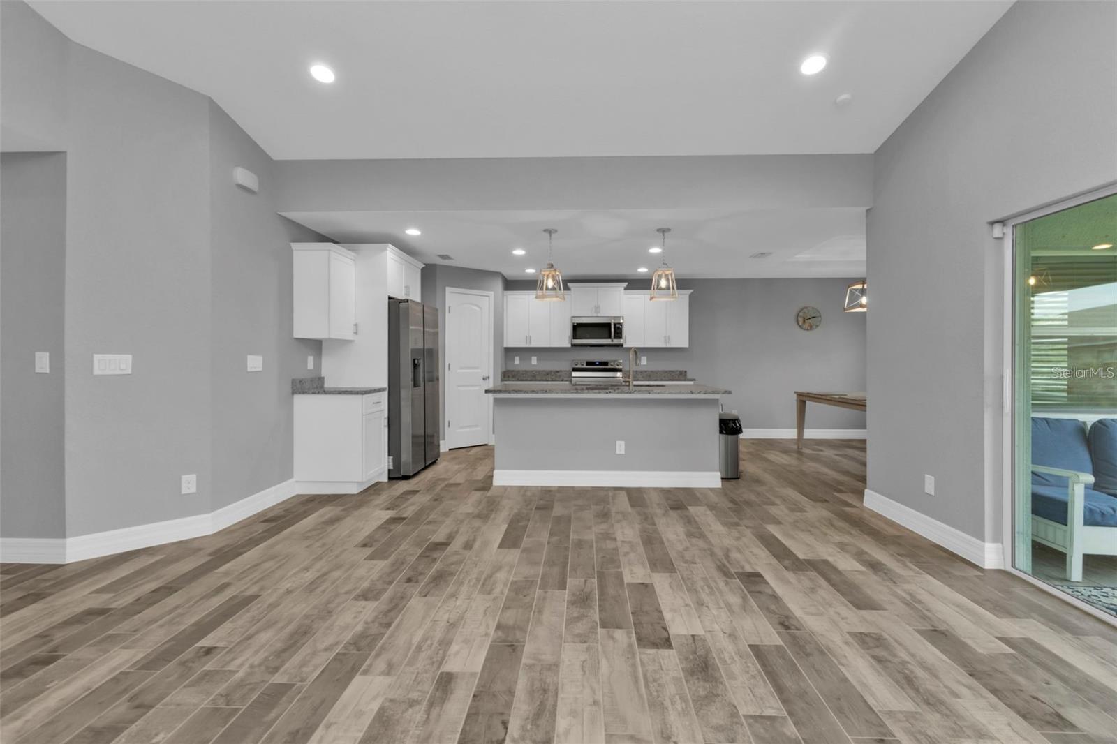 Image 13 of 52 For 14516 San Domingo Boulevard