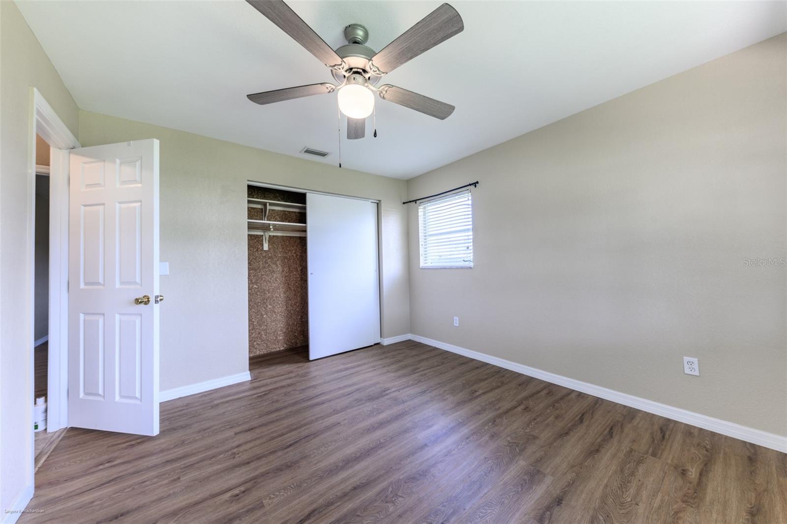 Image 42 of 54 For 2498 Abscott Street