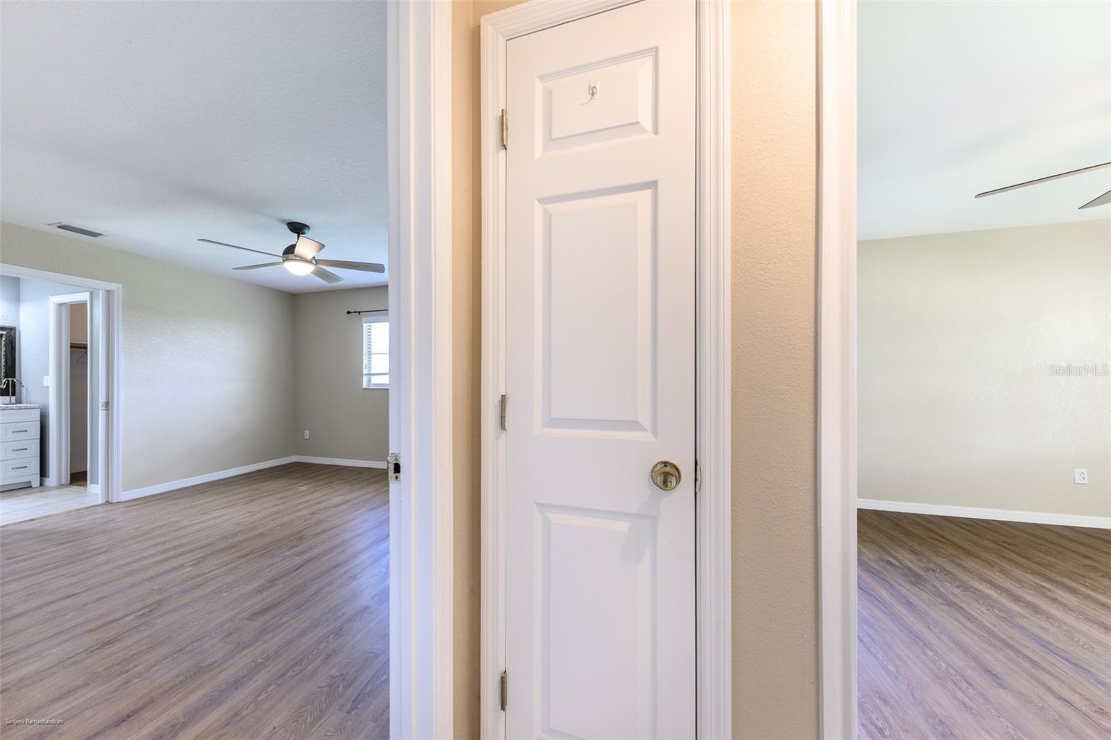 Image 46 of 54 For 2498 Abscott Street