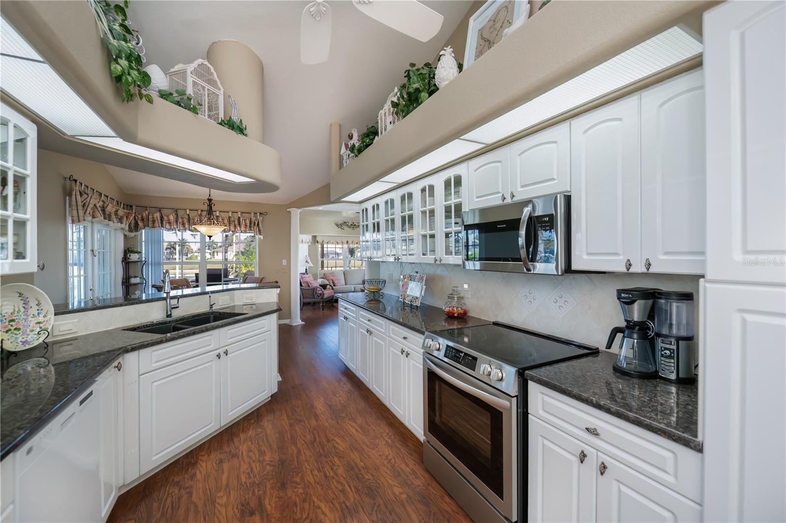 Image 24 of 90 For 26373 Madagascar Road