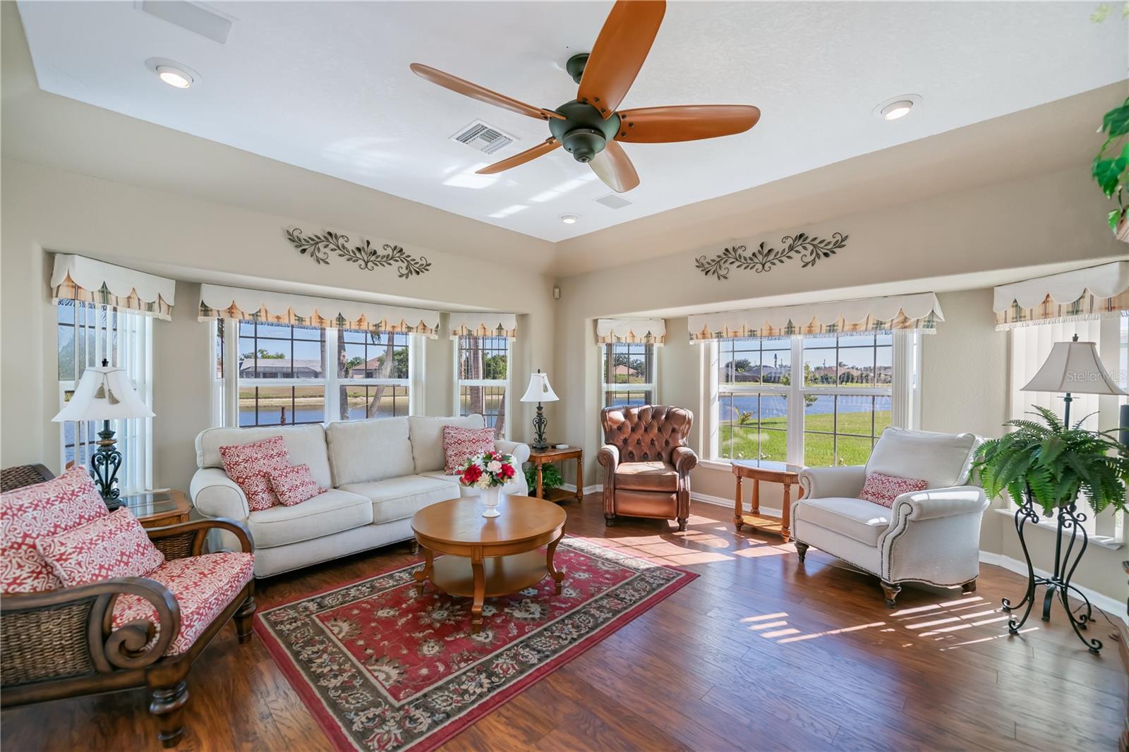 Image 30 of 90 For 26373 Madagascar Road