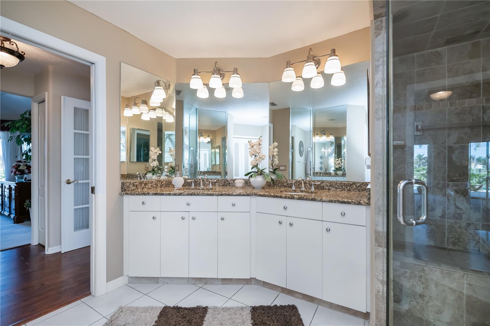 Image 39 of 90 For 26373 Madagascar Road