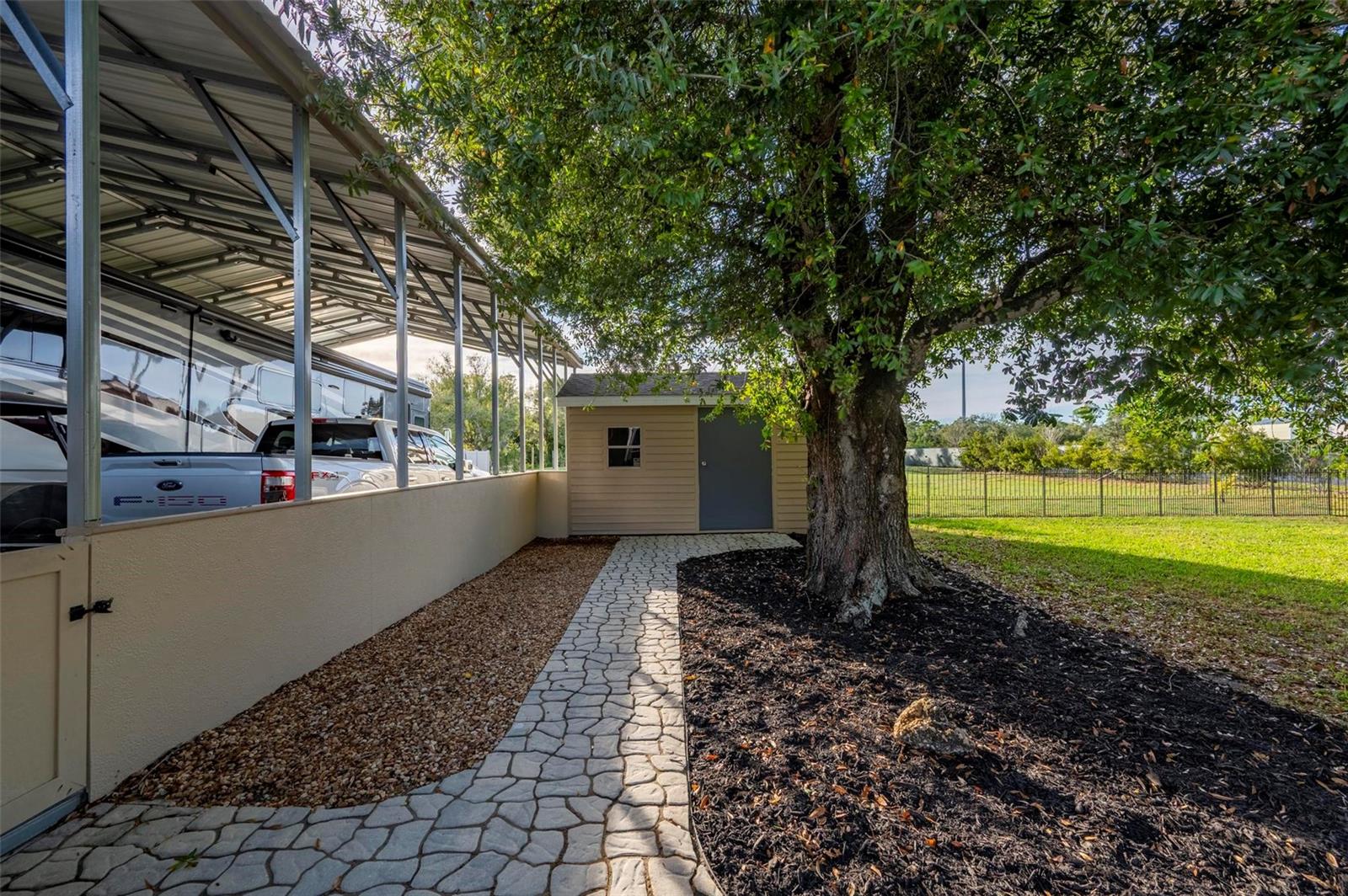 Image 55 of 96 For 407 Orlando Boulevard