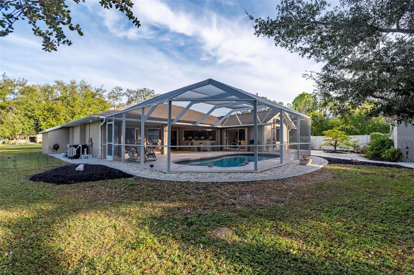 Image 58 of 96 For 407 Orlando Boulevard