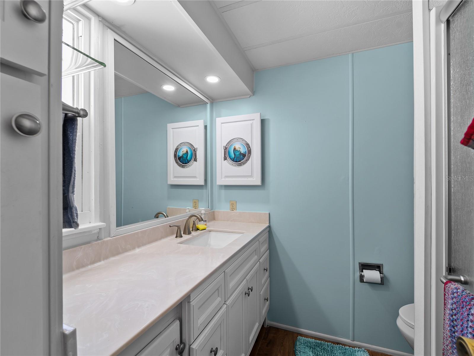 Image 14 of 42 For 154 Rarotonga Road