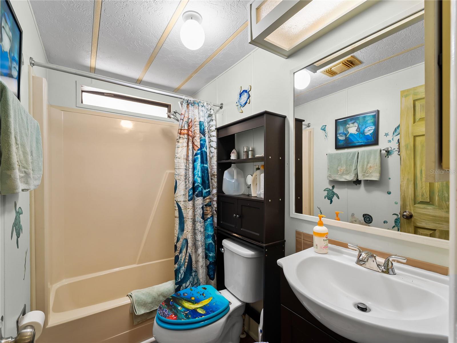 Image 16 of 42 For 154 Rarotonga Road