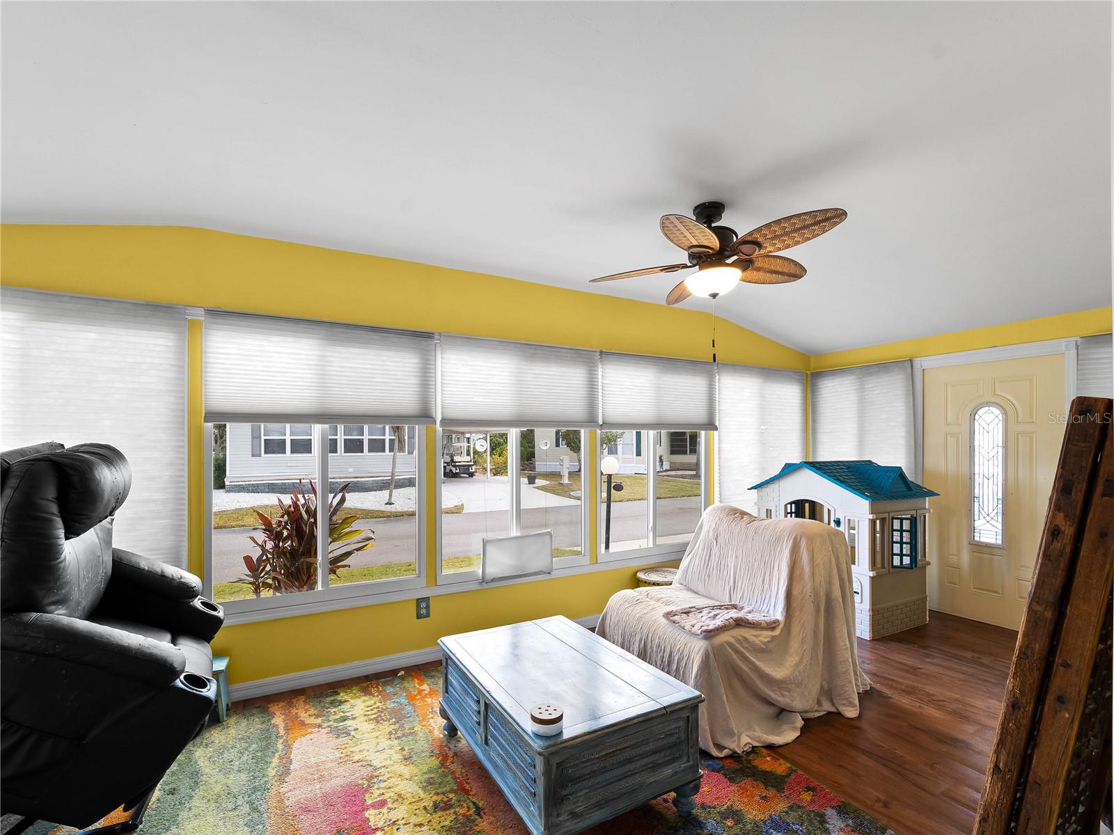 Image 17 of 42 For 154 Rarotonga Road