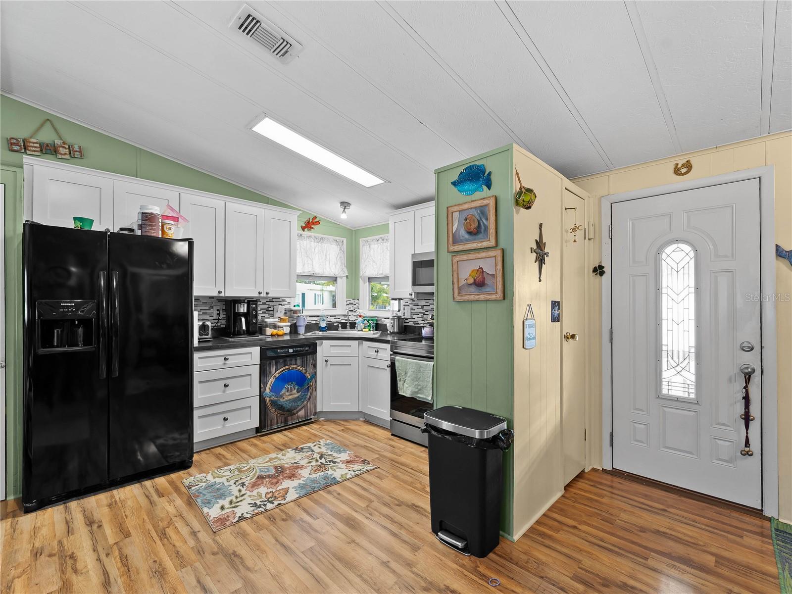 Image 4 of 42 For 154 Rarotonga Road