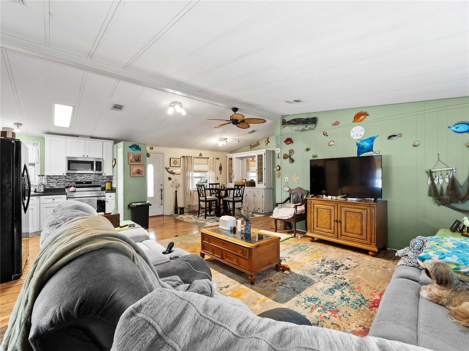 Image 7 of 42 For 154 Rarotonga Road