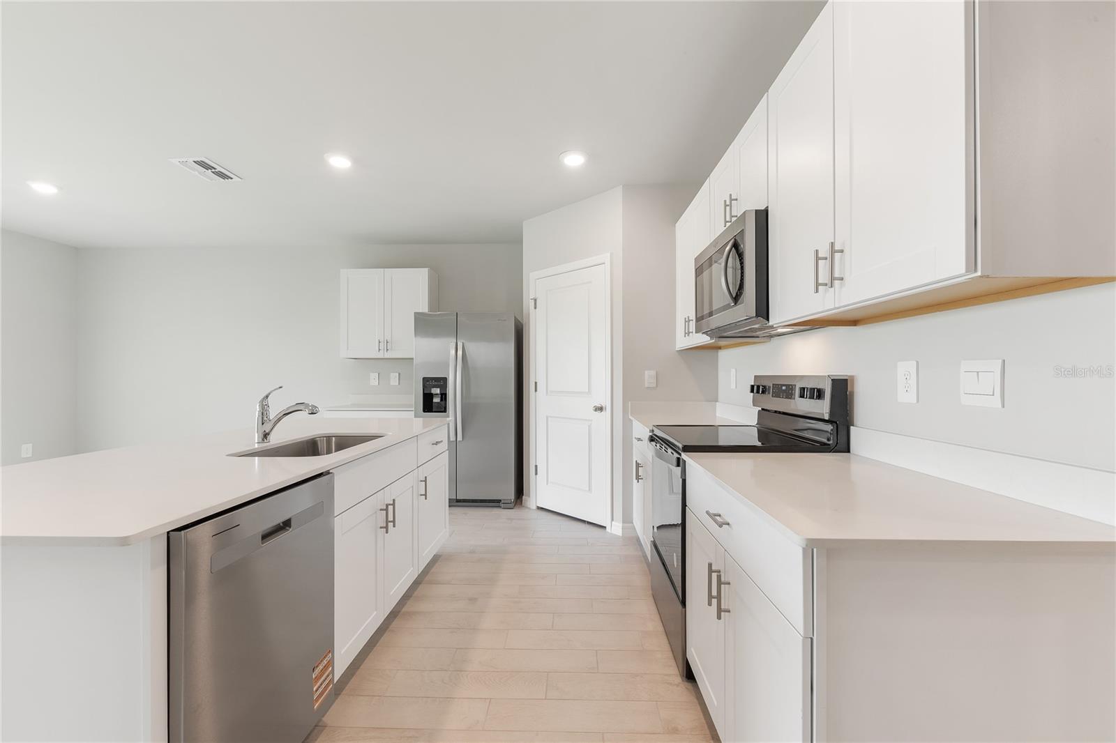 Image 8 of 20 For 25118 Alcazar Drive