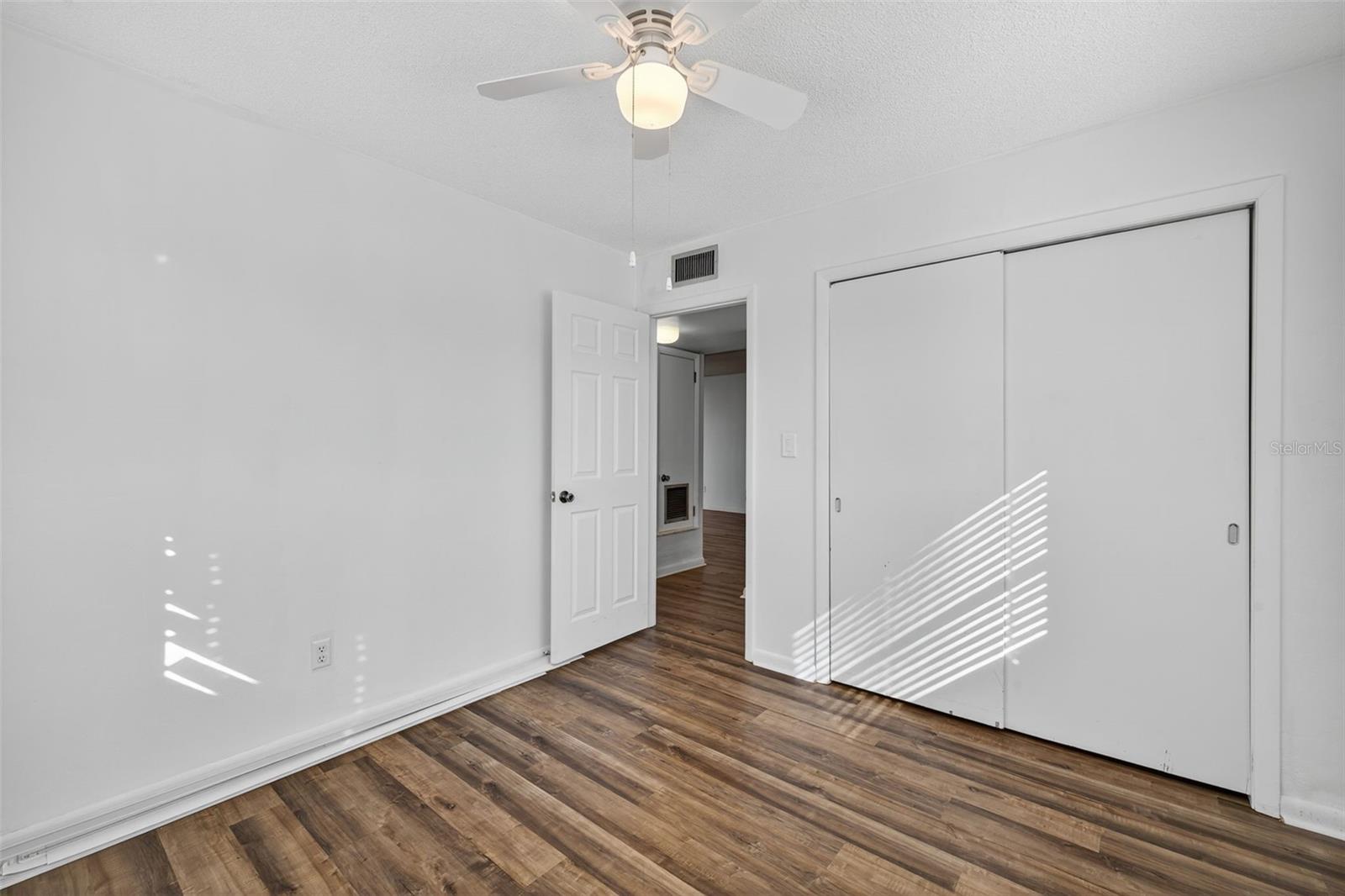 Image 20 of 35 For 2207 Croton Court 0